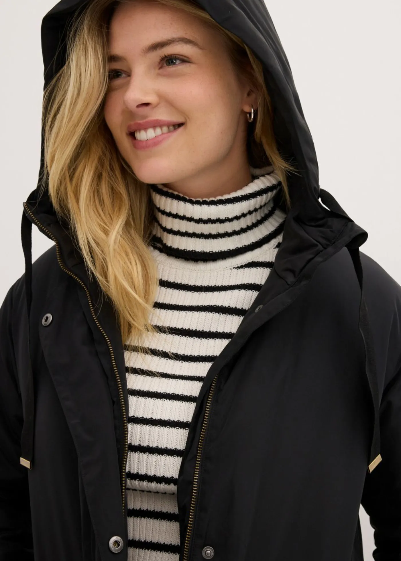 bonprix bonprix Abrigo Negro Hot