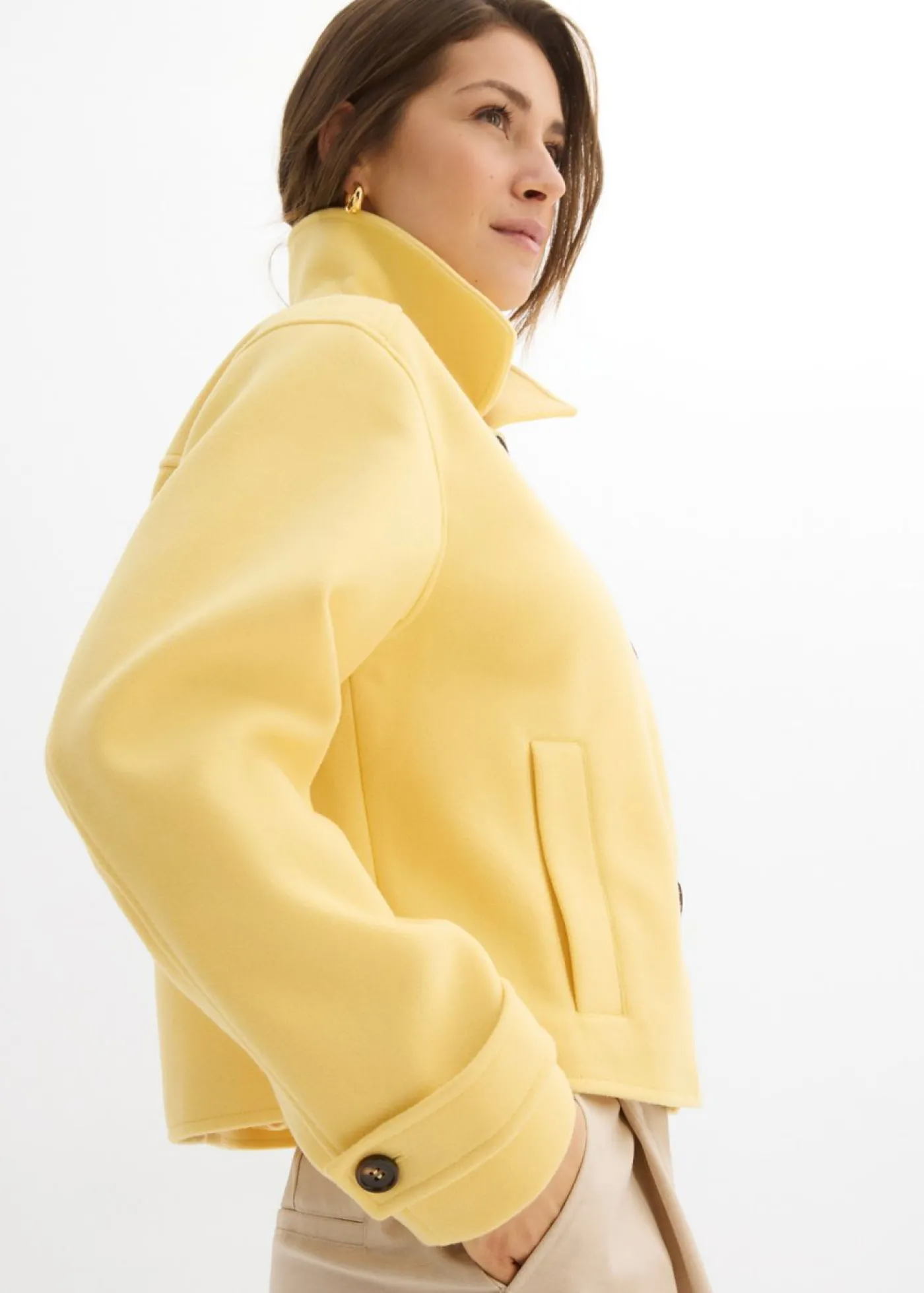 bonprix bonprix Abrigo corto con aspecto de lana Amarillo claro Sale