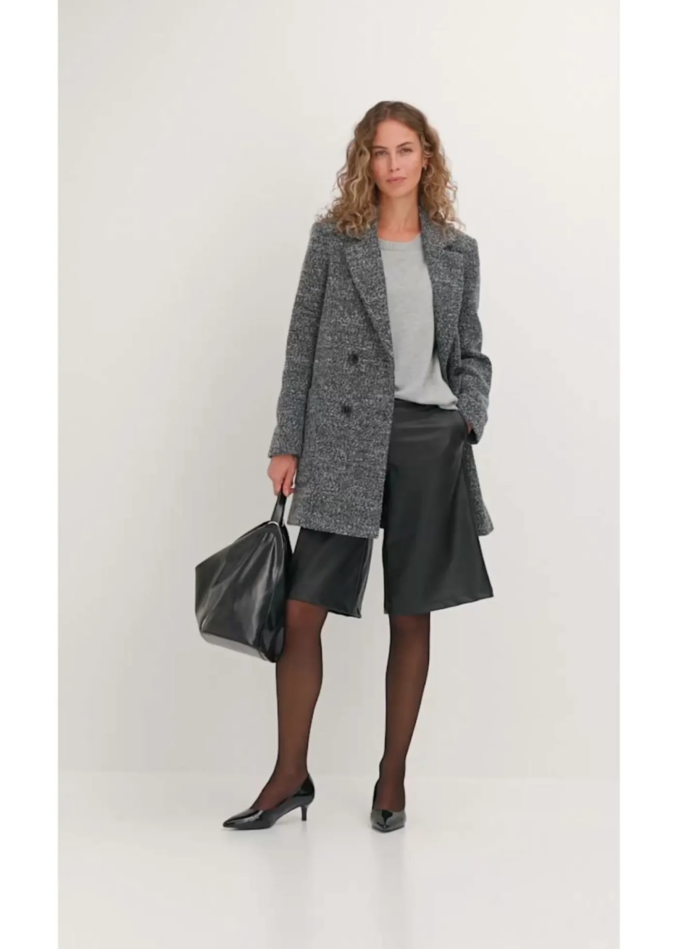 bonprix bonprix Abrigo corto con aspecto de lana Antracita oscuro jaspeado Outlet