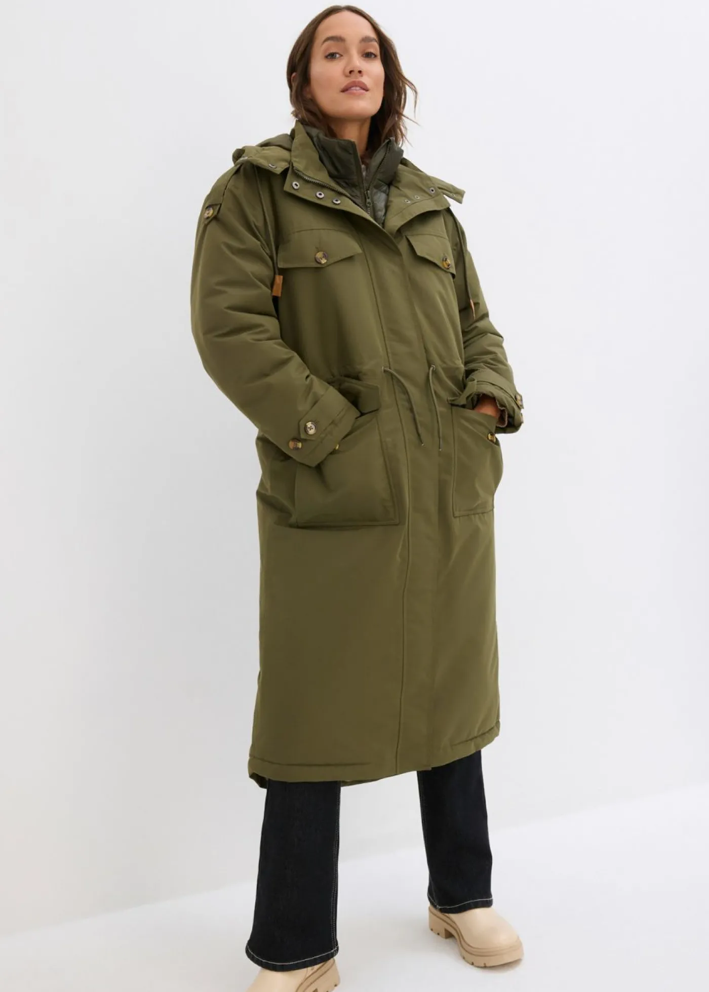 bonprix bonprix Abrigo de invierno, aspecto 2 en 1 Verde oliva oscuro Outlet