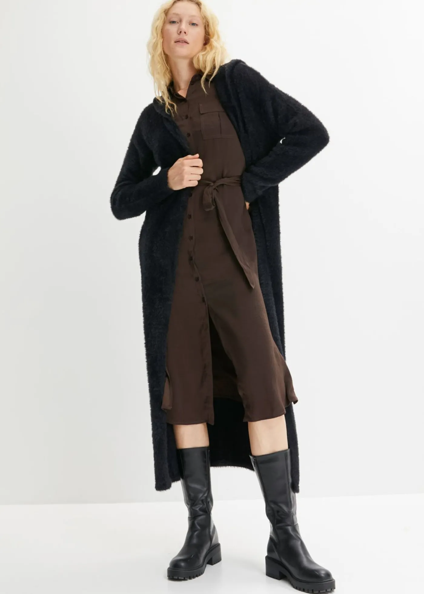 bonprix bonprix Abrigo de punto en suave hilo metálico Negro Online