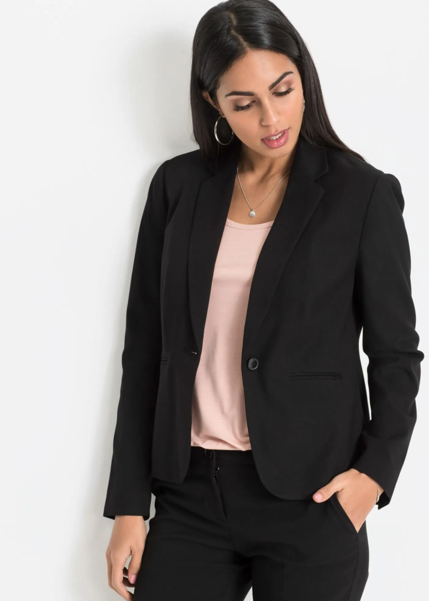 bonprix bonprix Americana con bolsillos, petite Negro Outlet