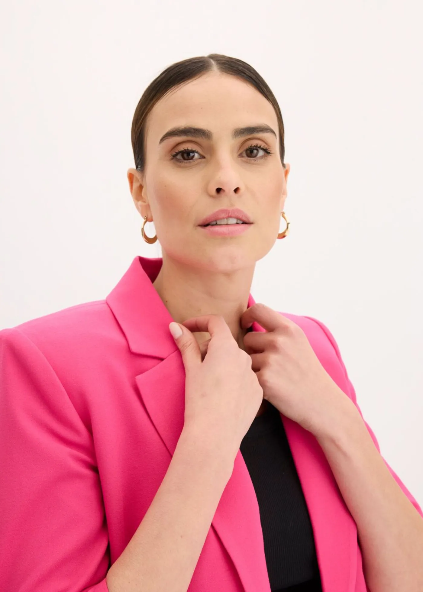 bonprix bonprix Americana con hombros marcados en tendencia Pink lady Discount