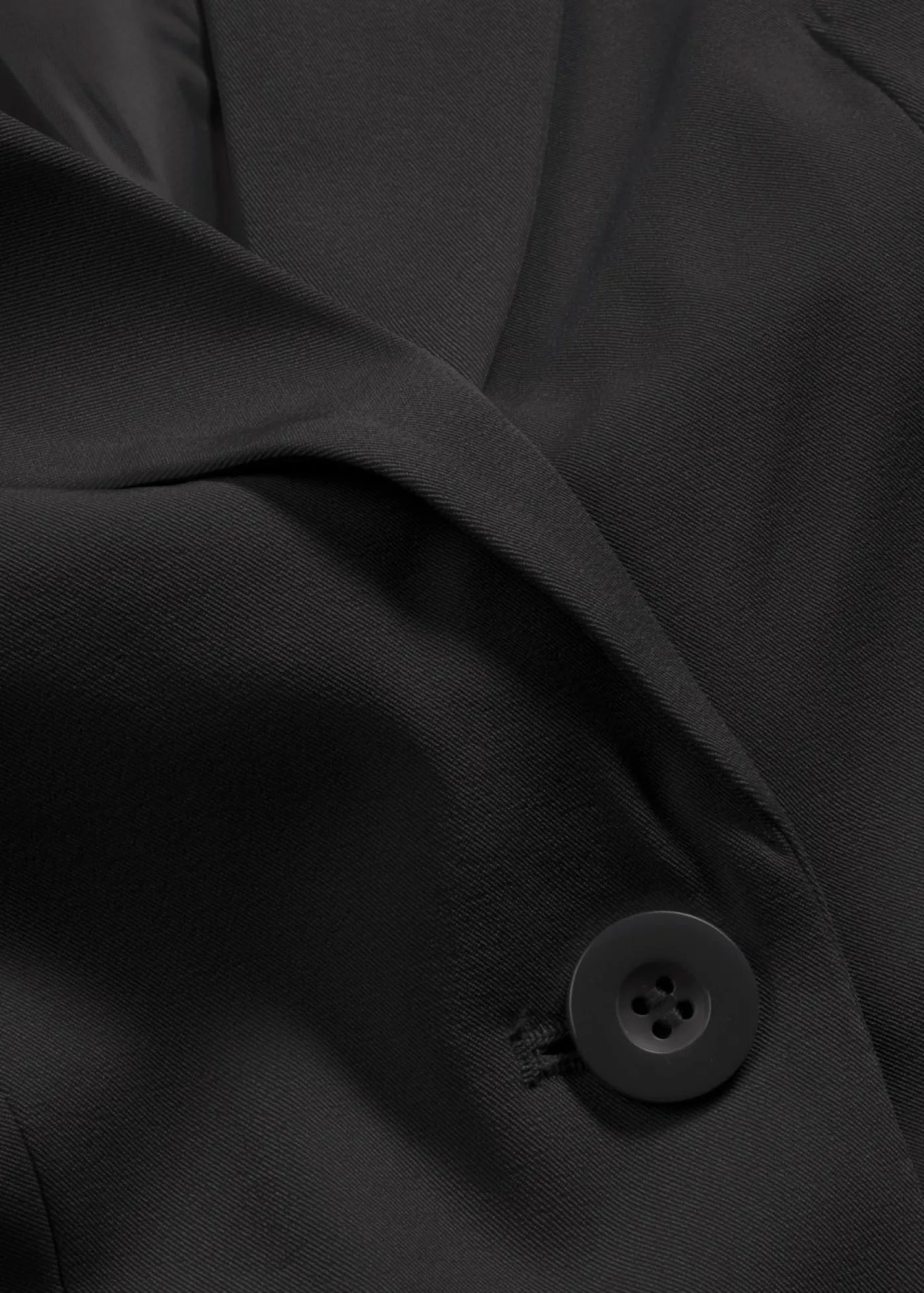 bonprix bonprix Americana corta con bolsillos Negro Clearance