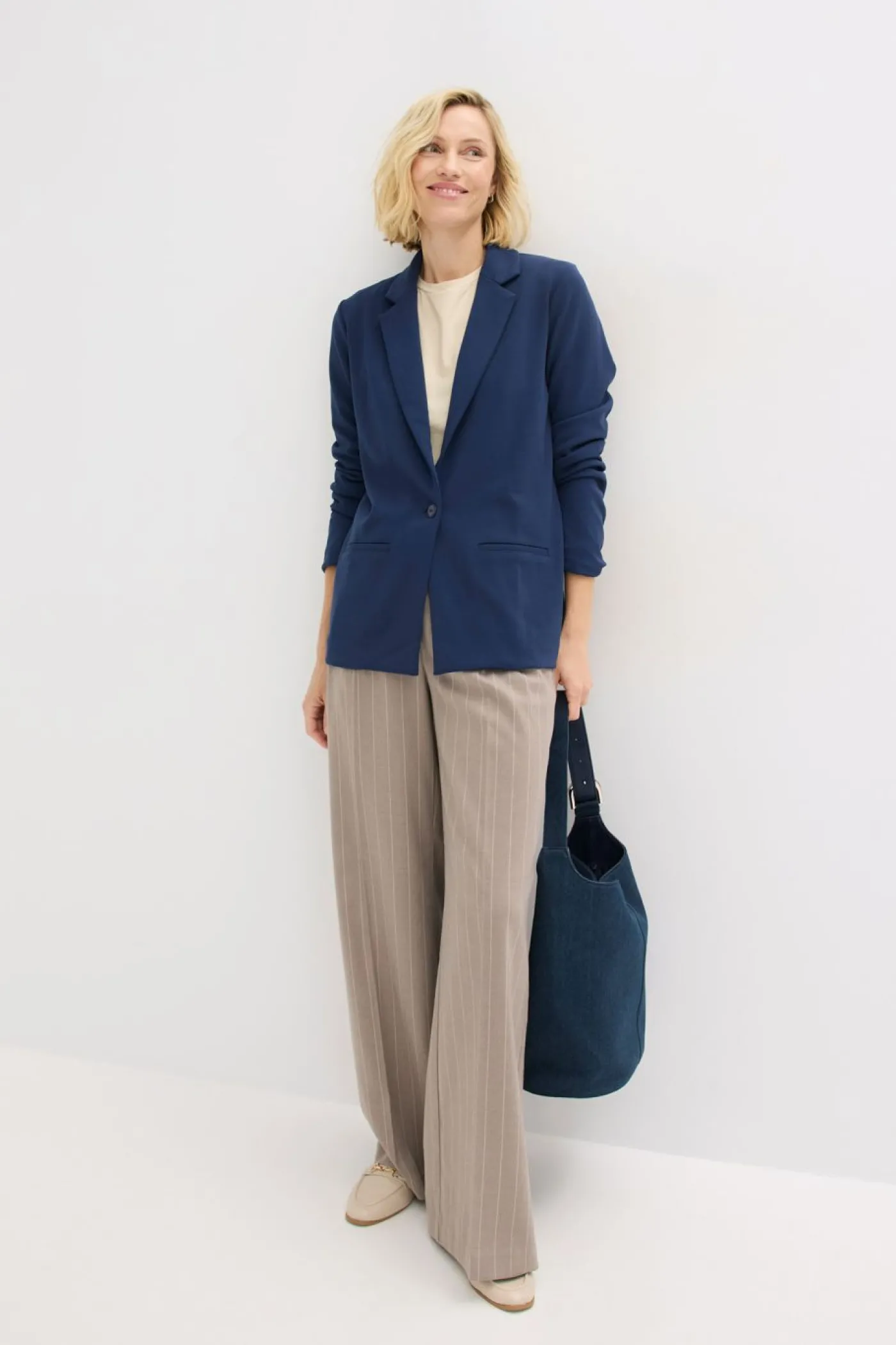 bonprix bonprix Americana de crepé Azul marino Outlet