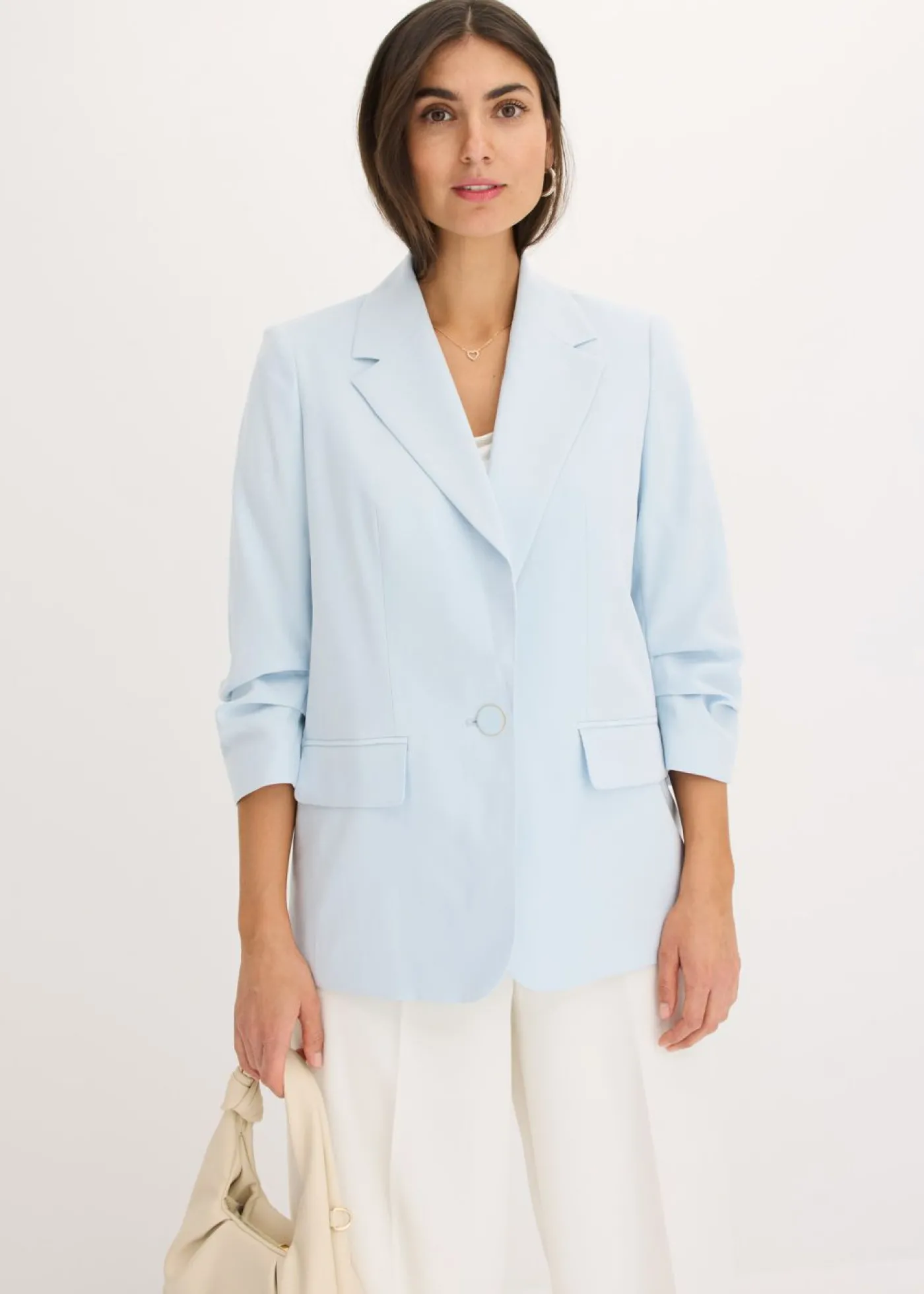 bonprix bonprix Americana holgada de viscosa con mangas 3/4 azul pálido Clearance