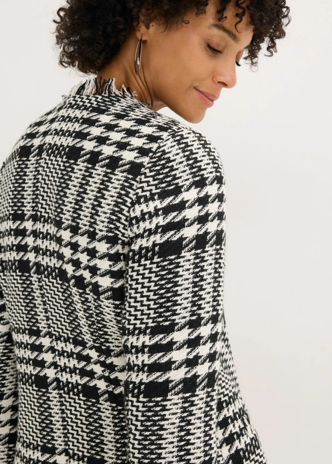 bonprix bonprix Americana larga de bouclé Negro-blanco lana a cuadros Clearance