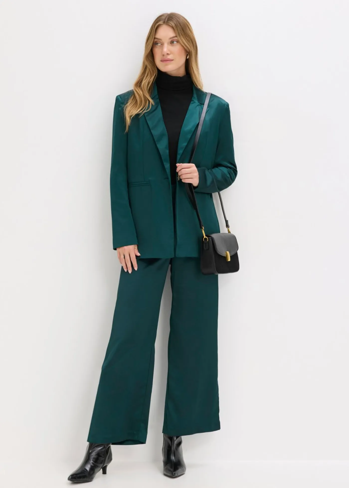 bonprix bonprix Americana oversize de satén Verde intenso