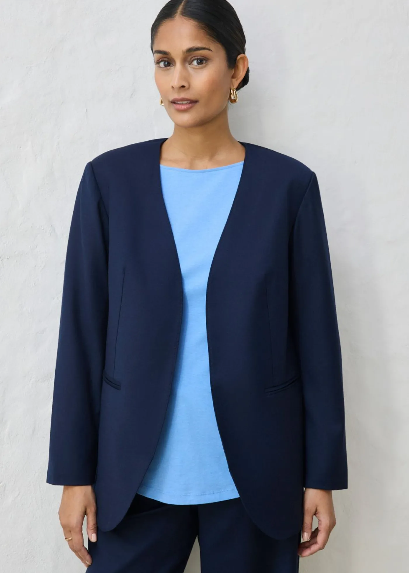 bonprix bonprix Americana sin cuello de suave mezcla de lana Azul marino Online