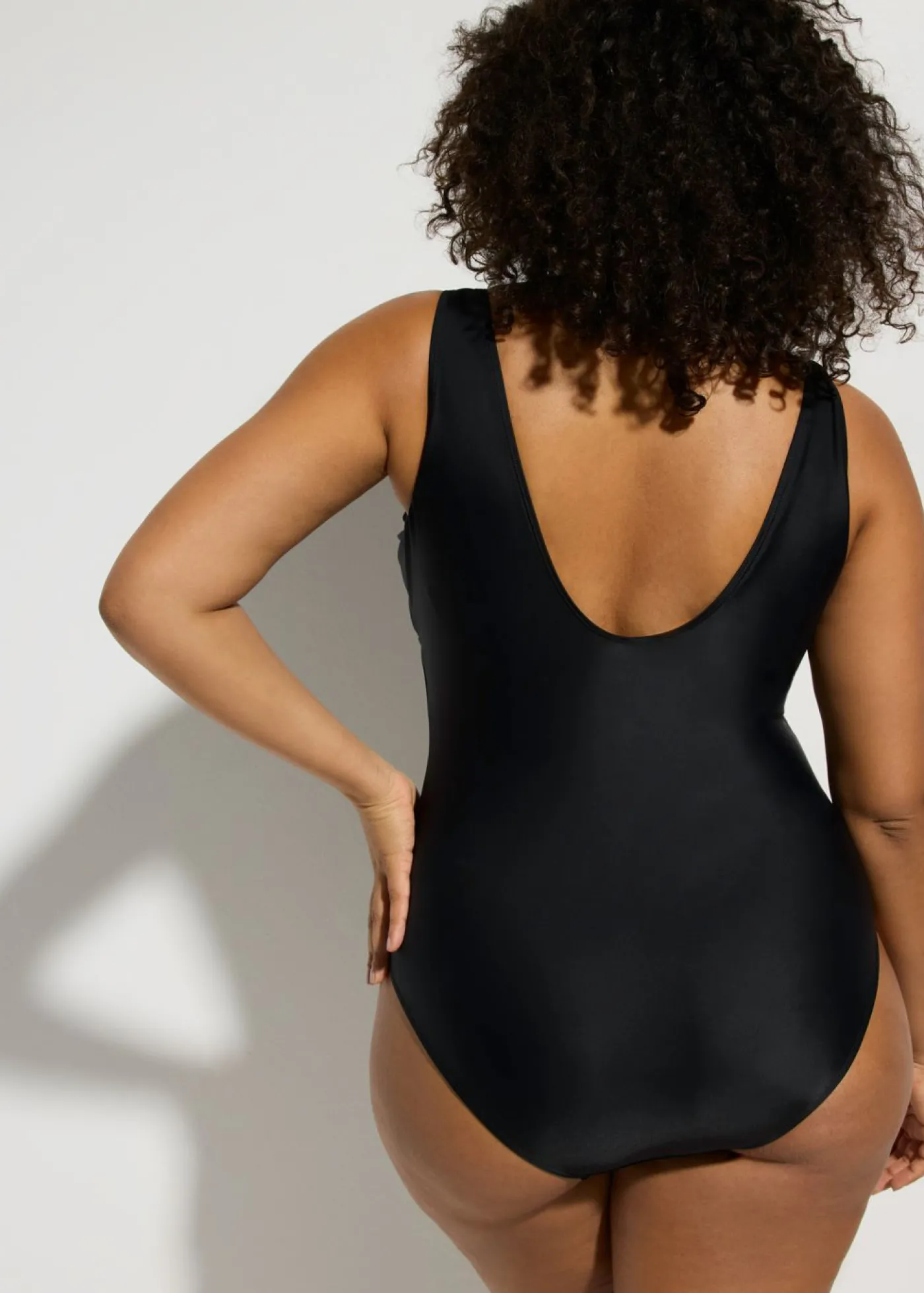 bonprix bonprix Bañador con lentejuelas Negro-oro Hot
