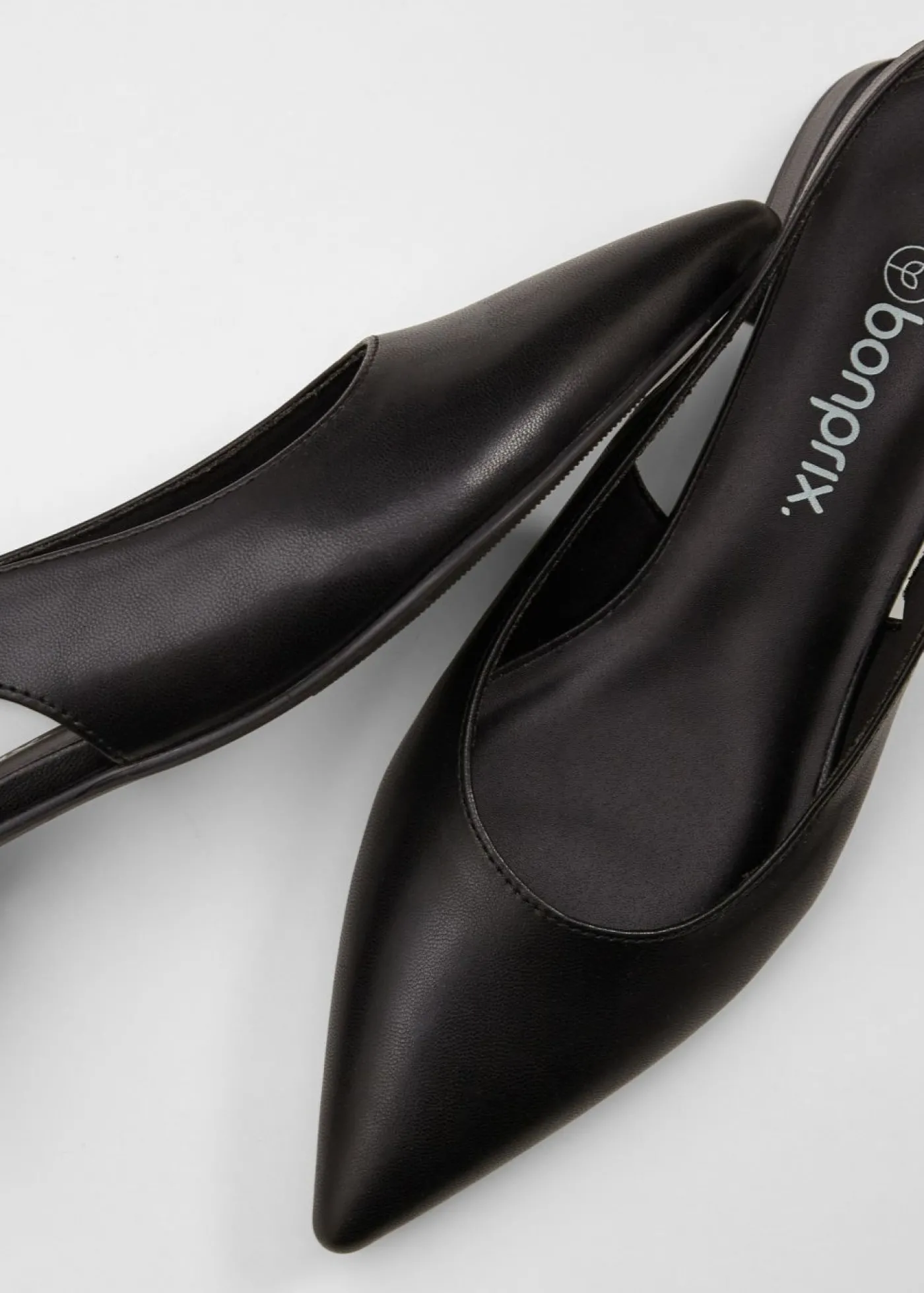 bonprix bonprix Bailarina con talón al descubierto y hebilla Negro Outlet