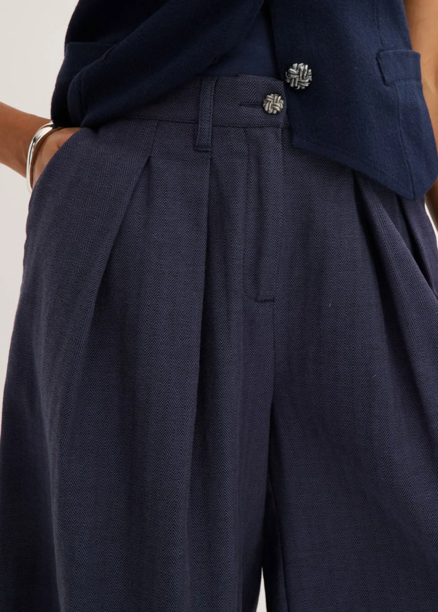 bonprix bonprix Bermudas con pinzas negro-índigo moteado New