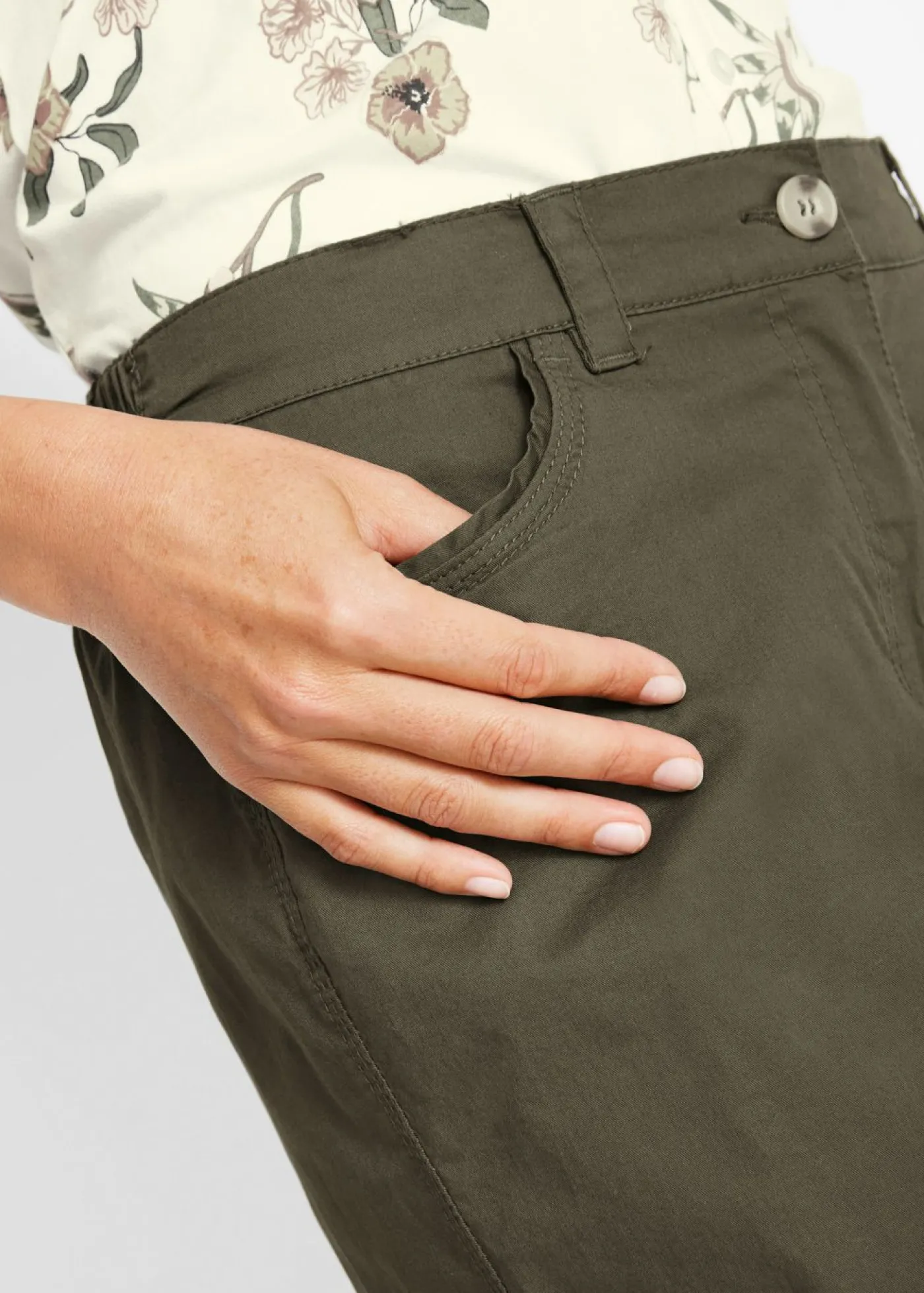 bonprix bonprix Bermudas de algodón con cinturilla cómoda Oliva Sale
