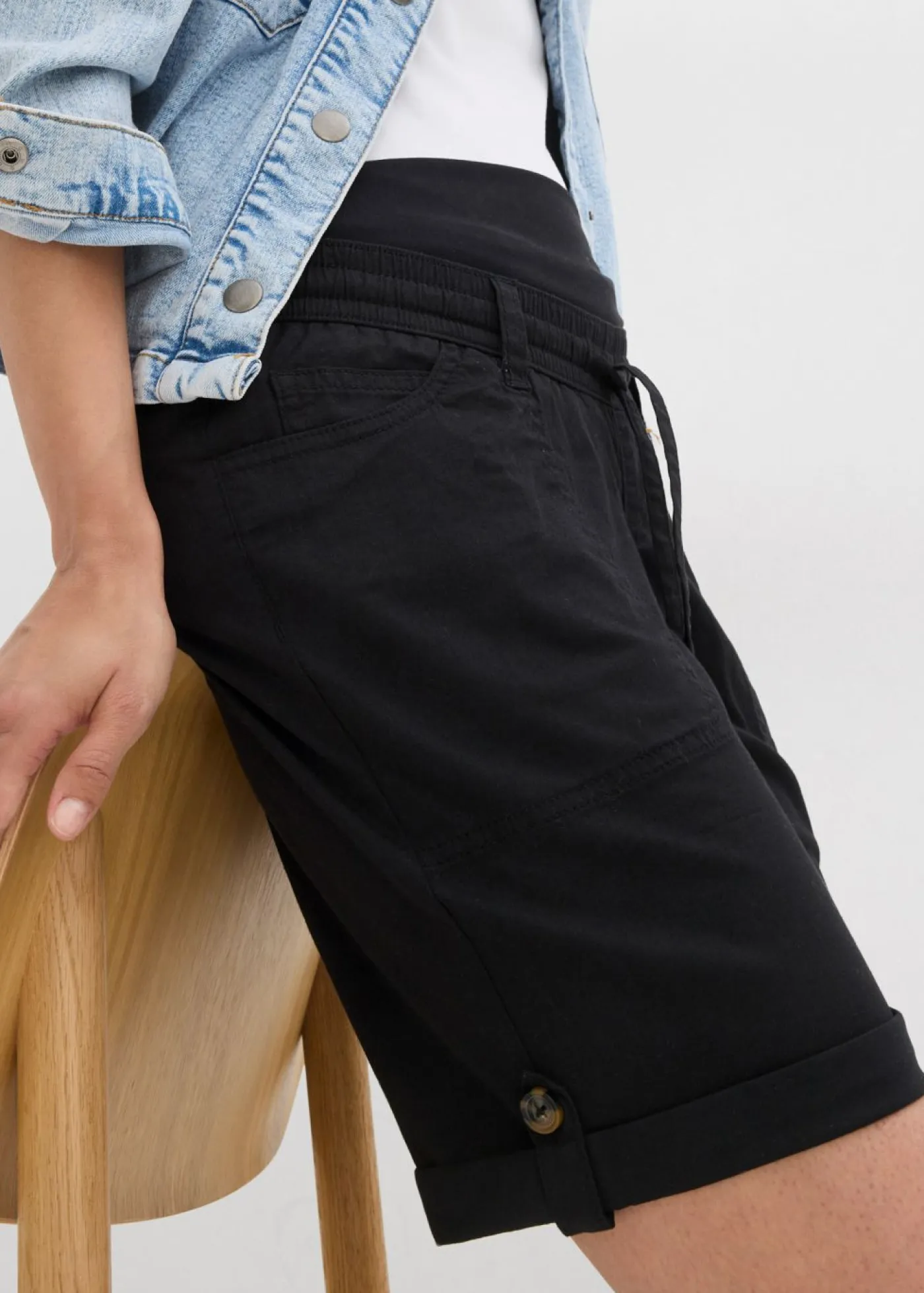 bonprix bonprix Bermudas premamá 2 en 1 convertibles en pantalón corto Negro Sale