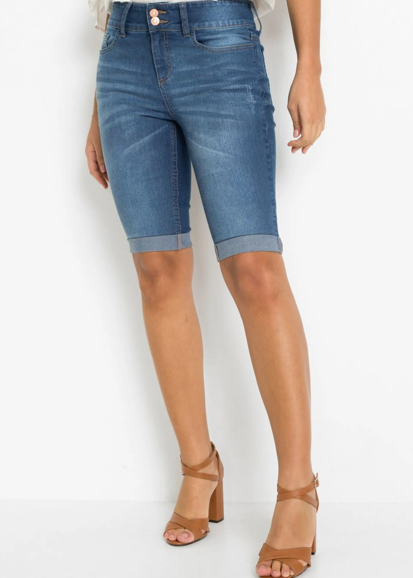 bonprix bonprix Bermudas vaqueras de talle medio Azul piedra New