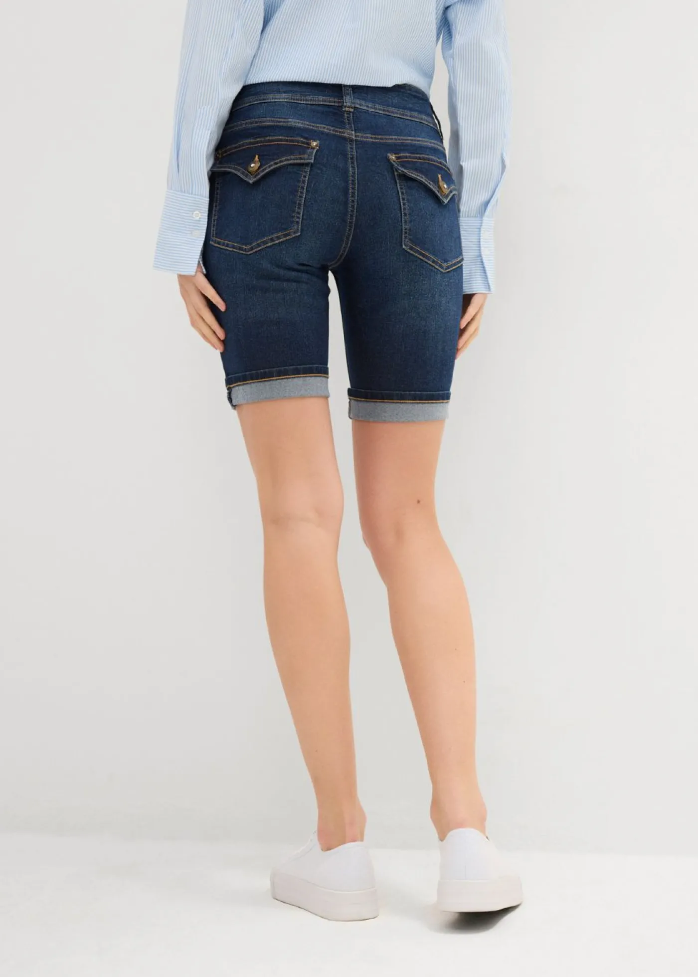 bonprix bonprix Bermudas vaqueras de talle medio denim oscuro New