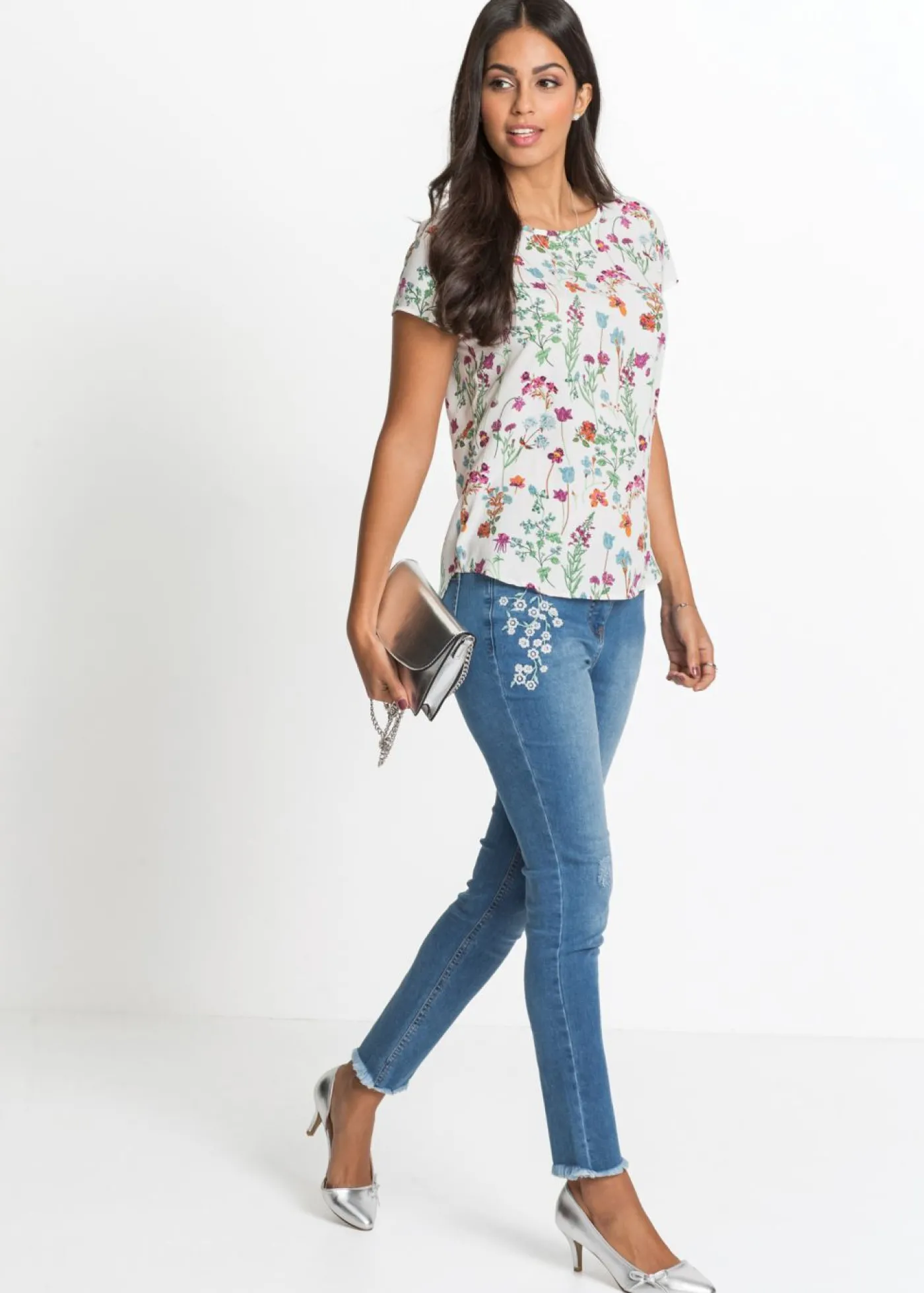 bonprix bonprix Blusa Blanco lana de flores Outlet