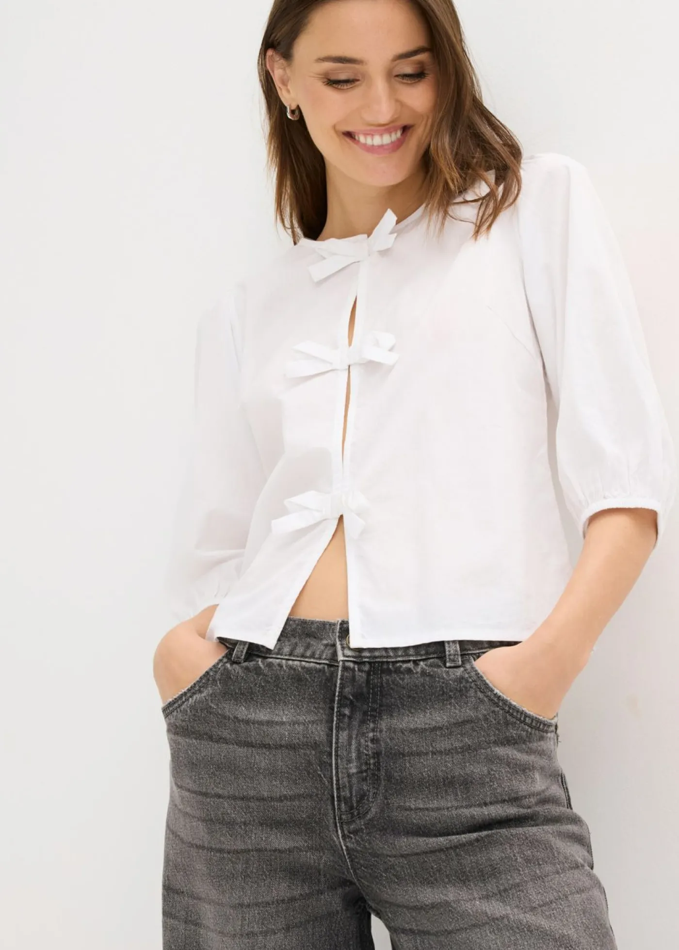bonprix bonprix Blusa con detalle de lazo Blanco Online