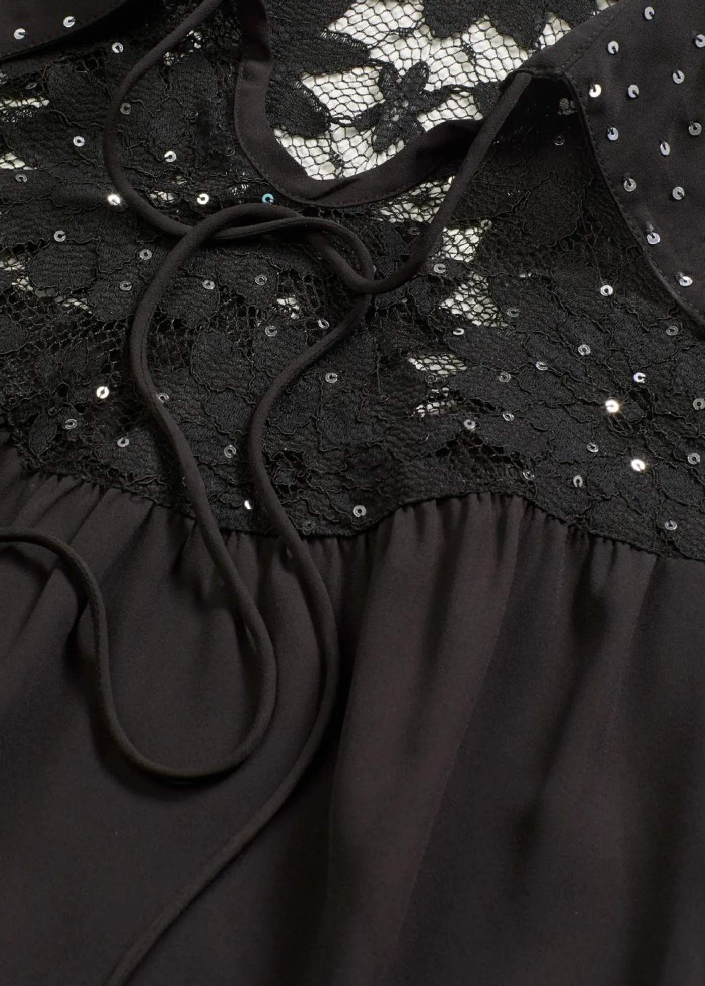 bonprix bonprix Blusa con encaje Negro Online