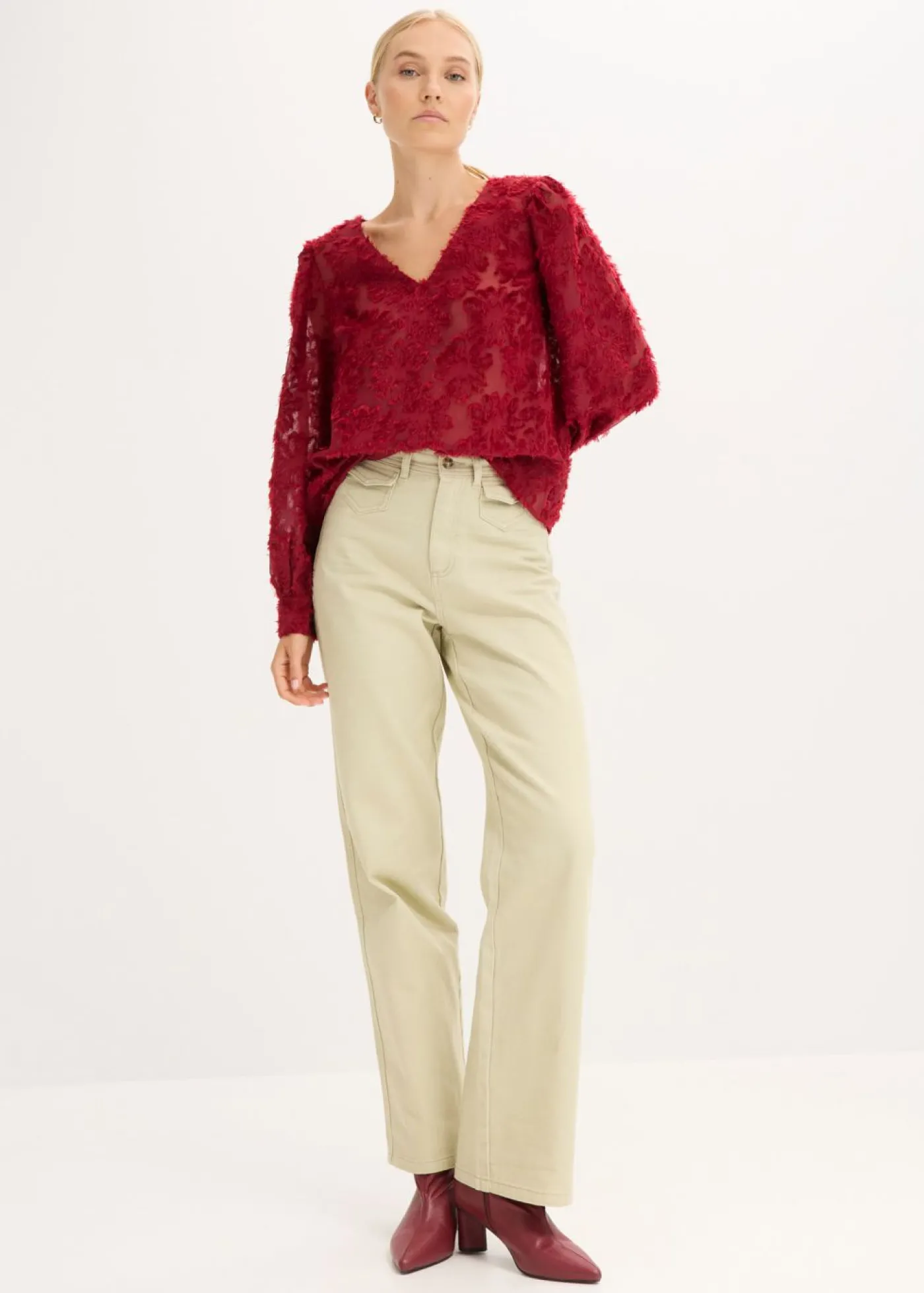bonprix bonprix Blusa con patrón de flores estructurado Rojo Best