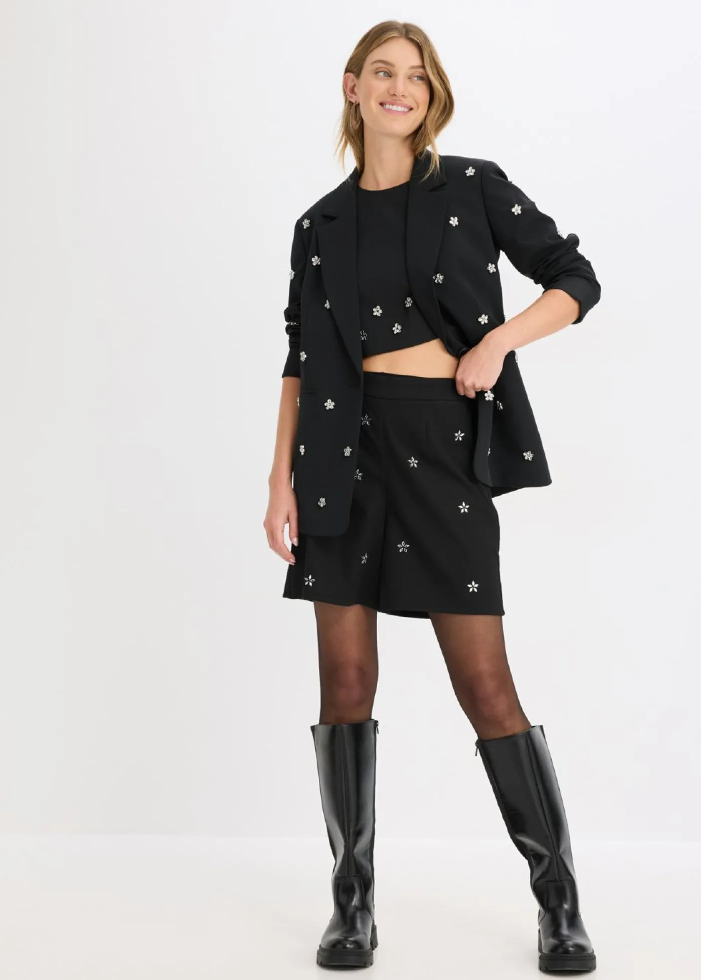 bonprix bonprix Blusa de algodón Negro de flores Hot