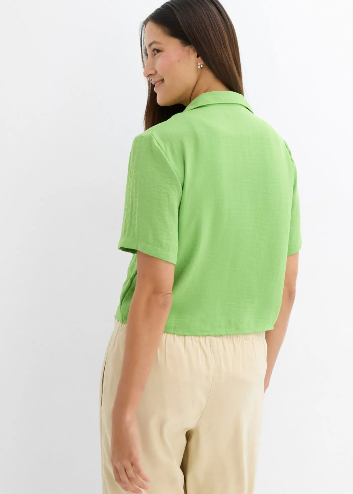 bonprix bonprix Blusa de crepé ligero con corte boxy Verde trébol Discount