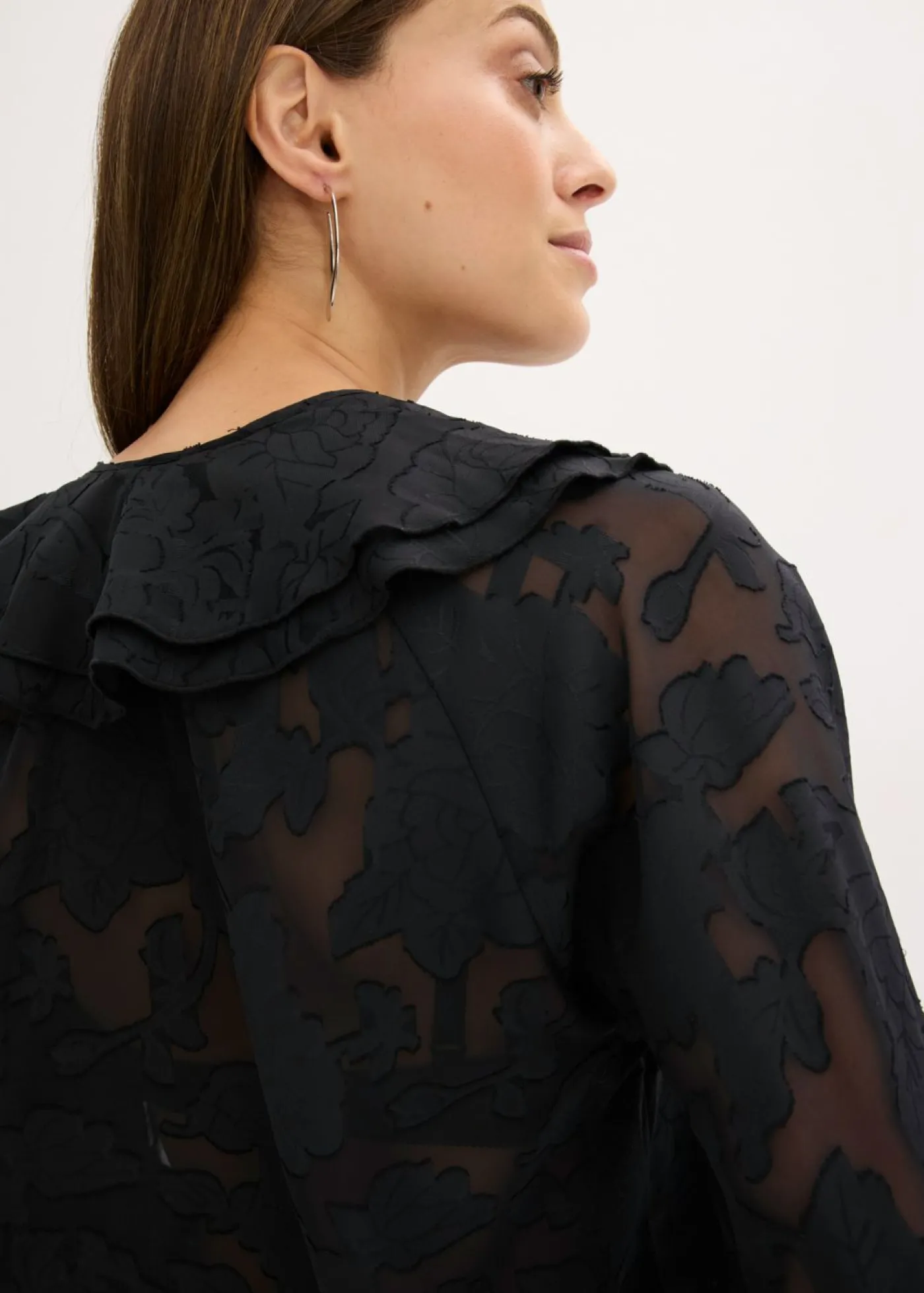 bonprix bonprix Blusa de gasa con ligeras transparencias Negro Online