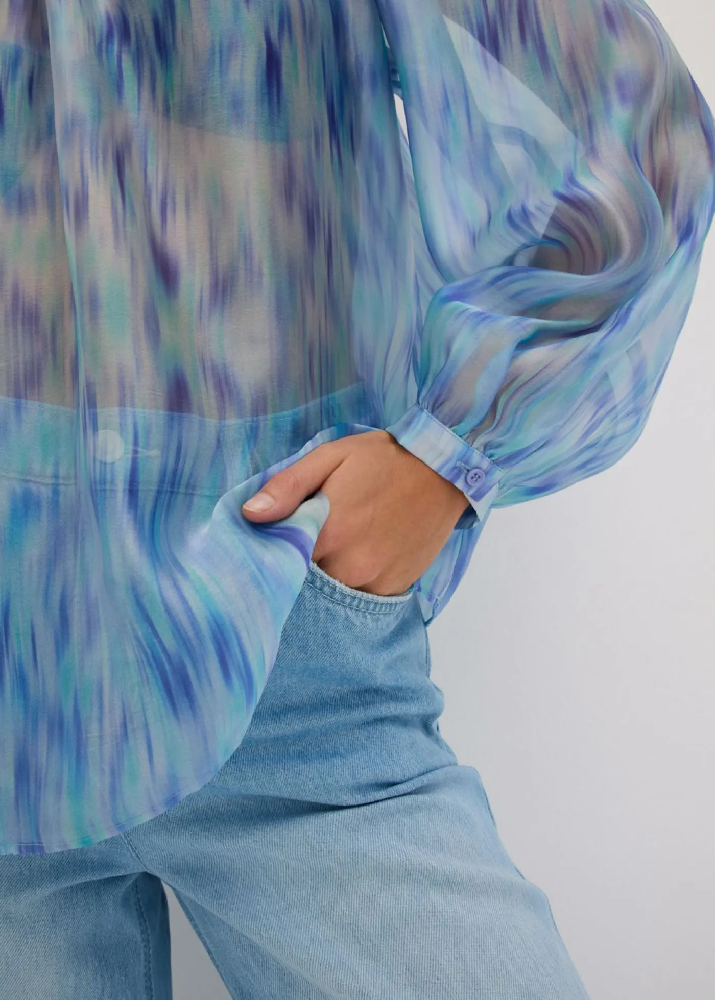 bonprix bonprix Blusa de gasa con un hombro al descubierto Azul Online