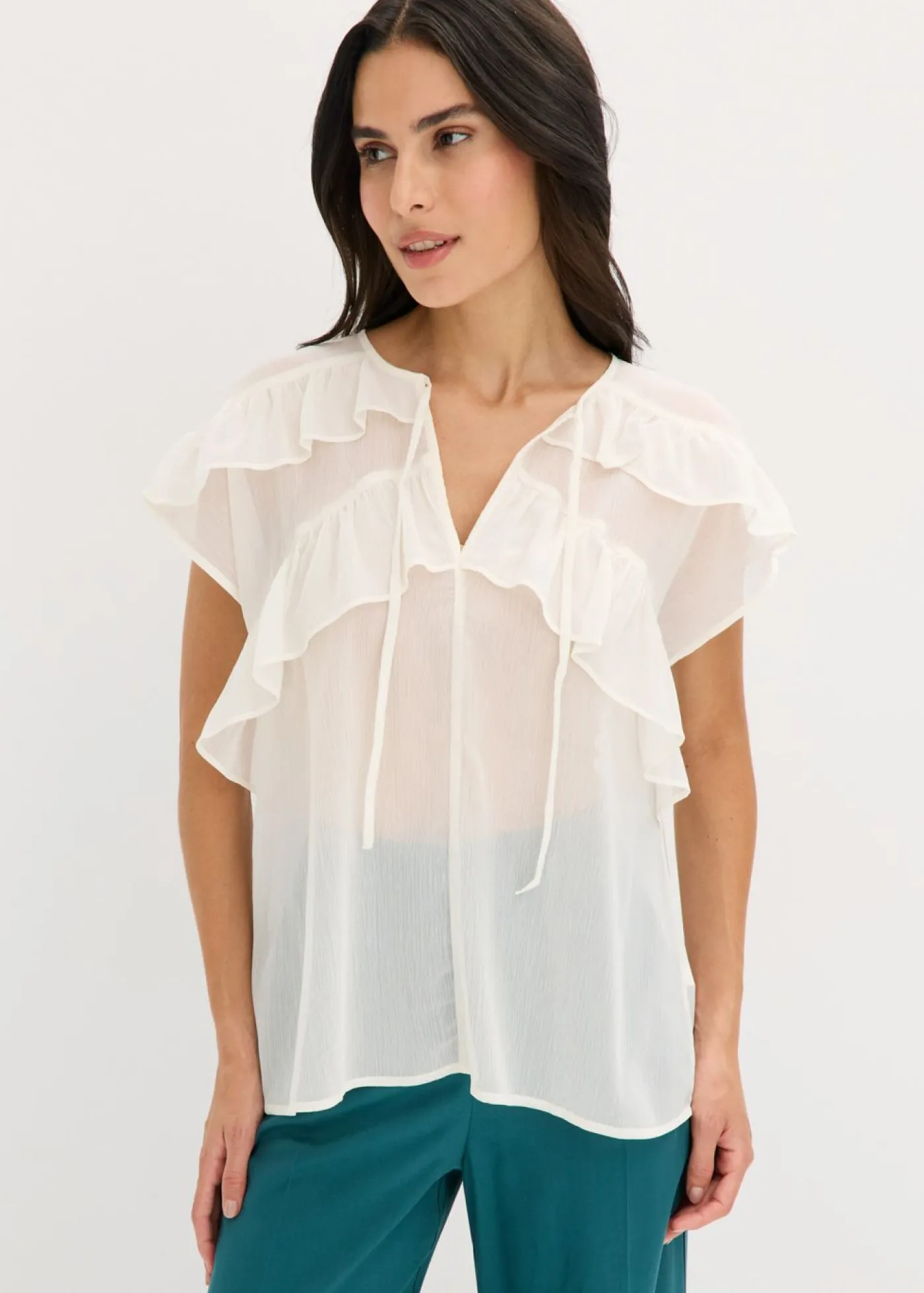 bonprix bonprix Blusa de gasa con volantes Blanco lana