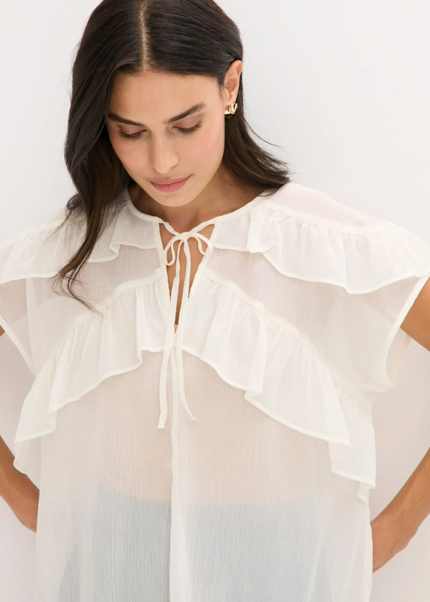 bonprix bonprix Blusa de gasa con volantes Blanco lana