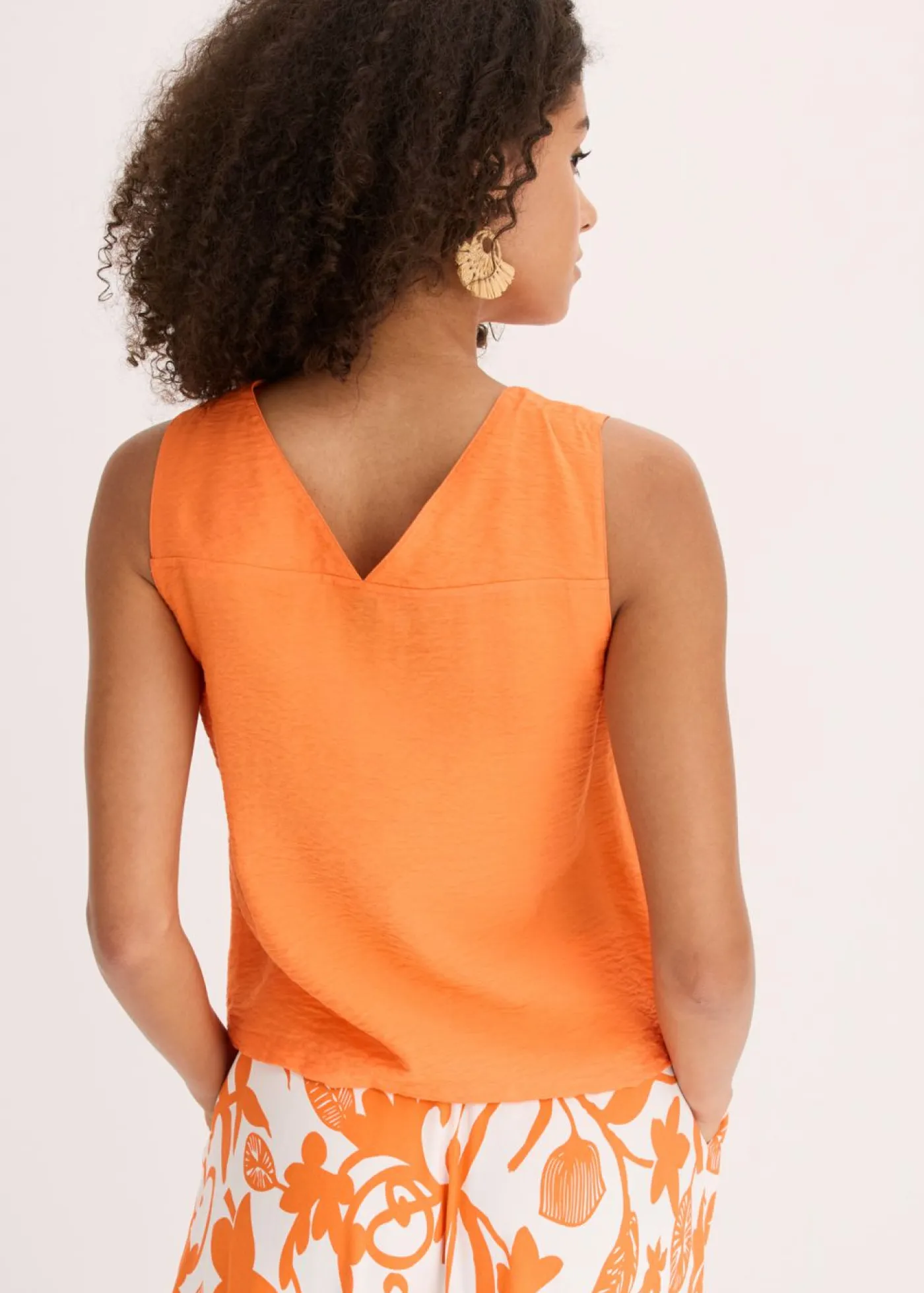 bonprix bonprix Blusa de mezcla de viscosa suave mango Online