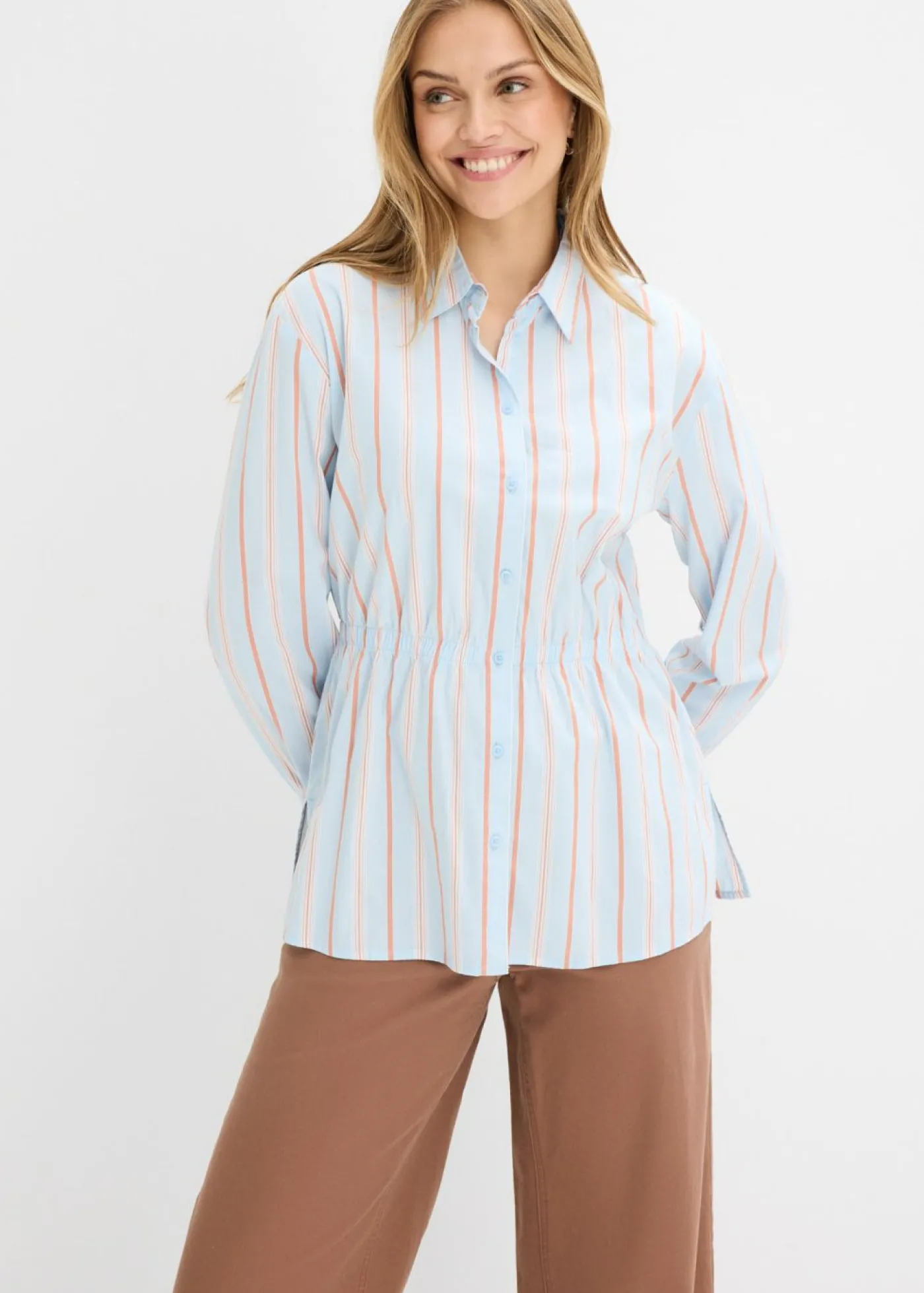 bonprix bonprix Blusa de popelín de algodón elástico azul pálido-blanco-marrón rayas verticales Hot