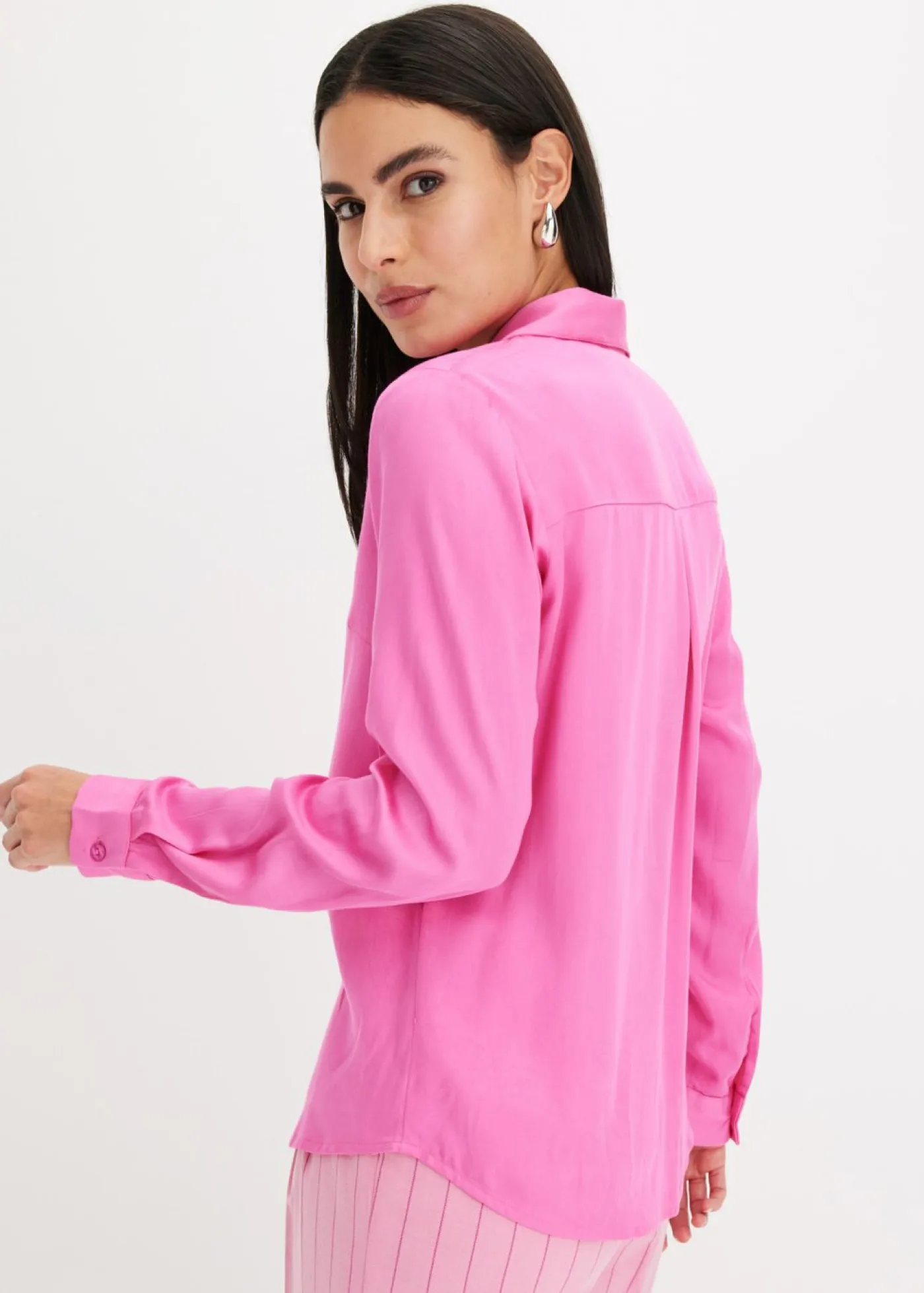 bonprix bonprix Blusa de satén fino Fucsia claro Sale