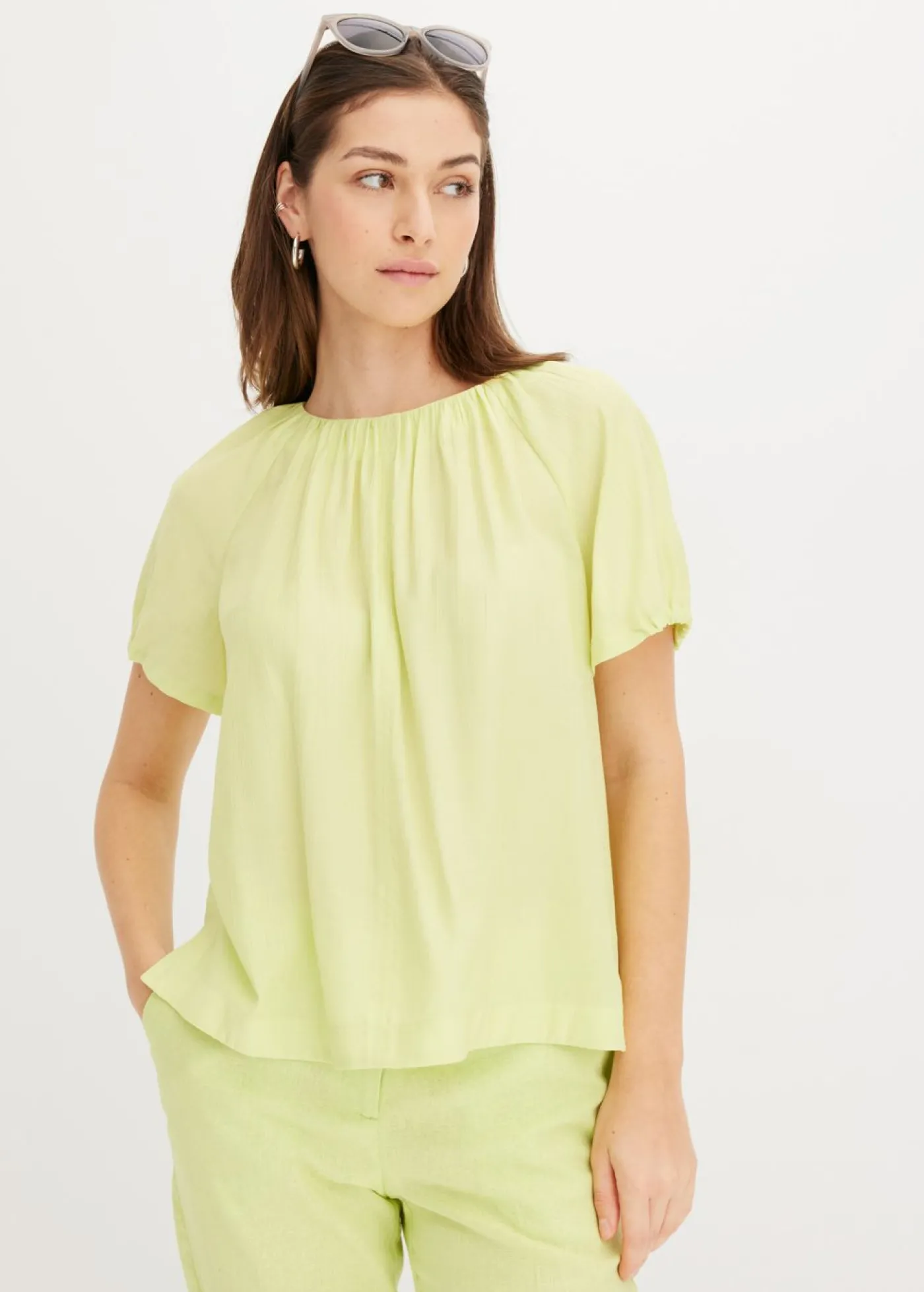 bonprix bonprix Blusa de tejido arrugado estructurado Verde menta Outlet
