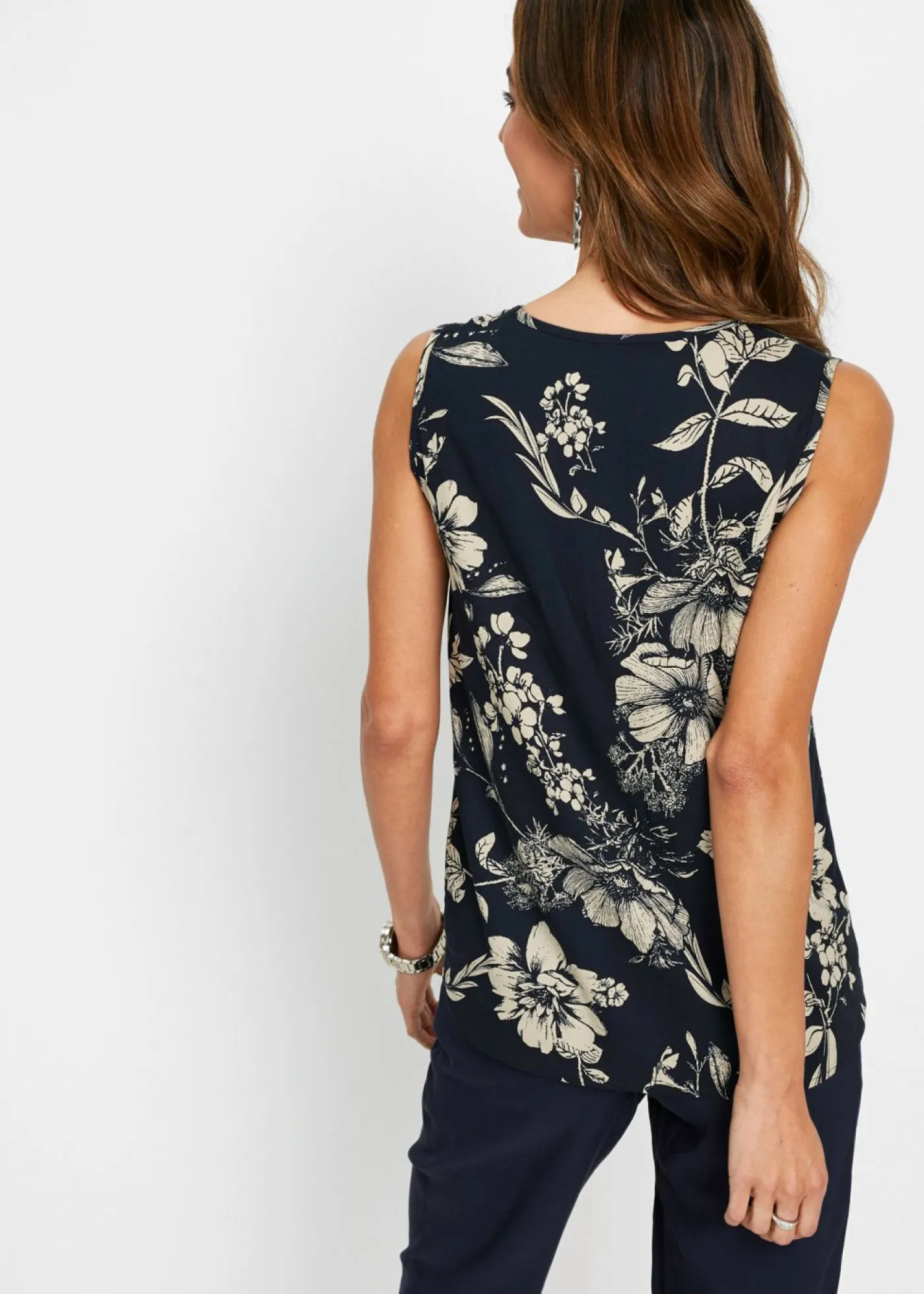 bonprix bonprix Blusa de viscosa azul marino/gris guijarro de flores Outlet