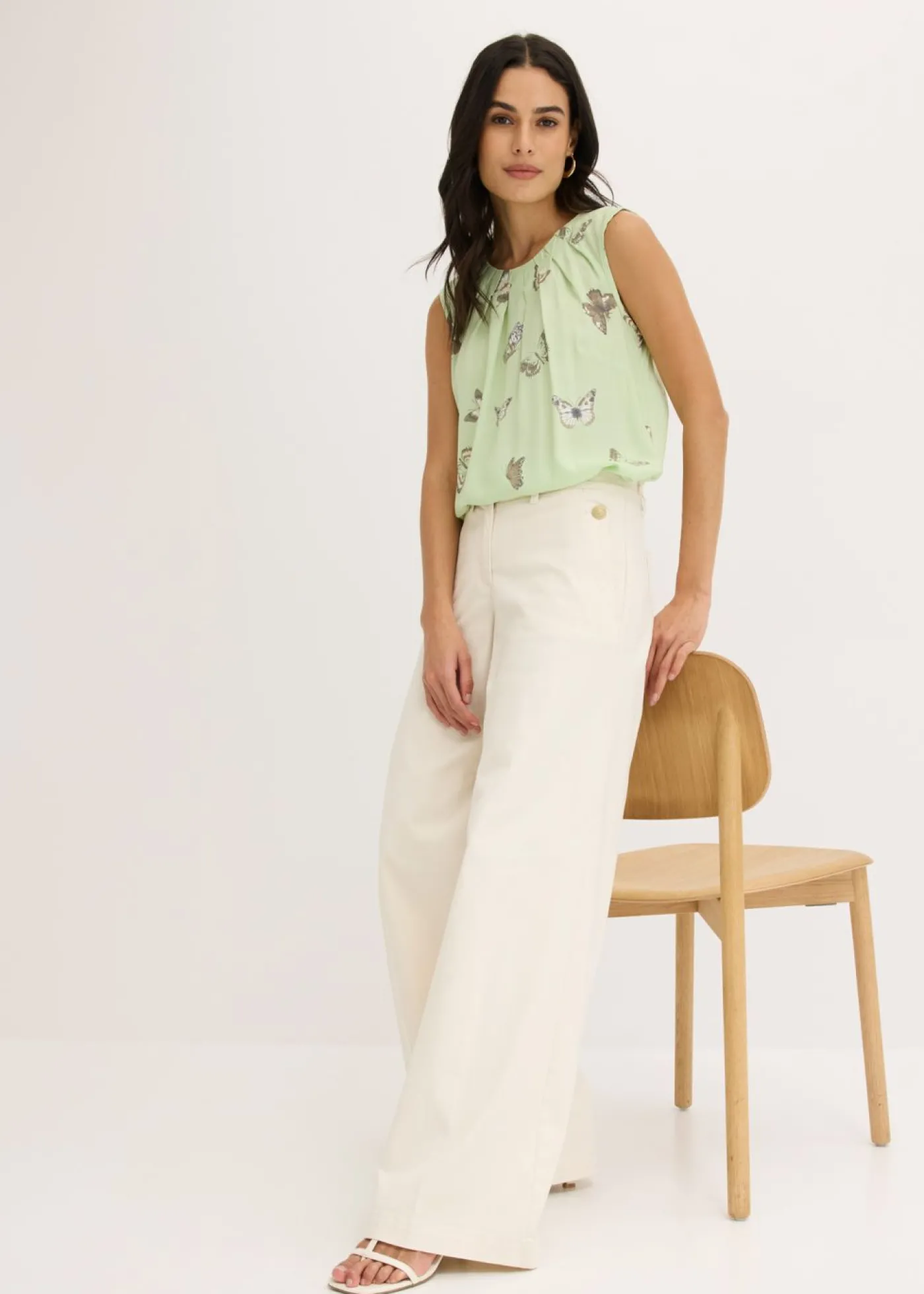 bonprix bonprix Blusa de viscosa fluida Salvia suave estampado New