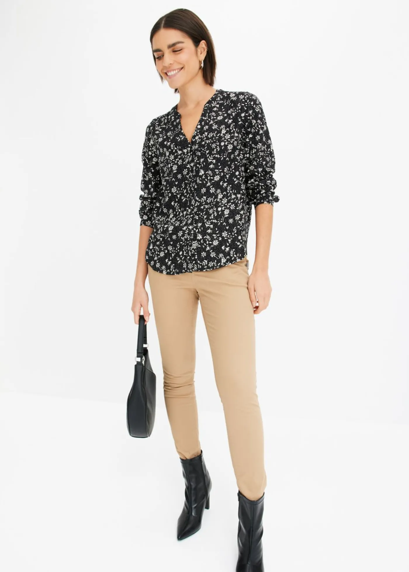 bonprix bonprix Blusa de viscosa fluida Negro-blanco lana Clearance