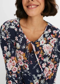 bonprix bonprix Blusa de viscosa pura Azul marino Hot