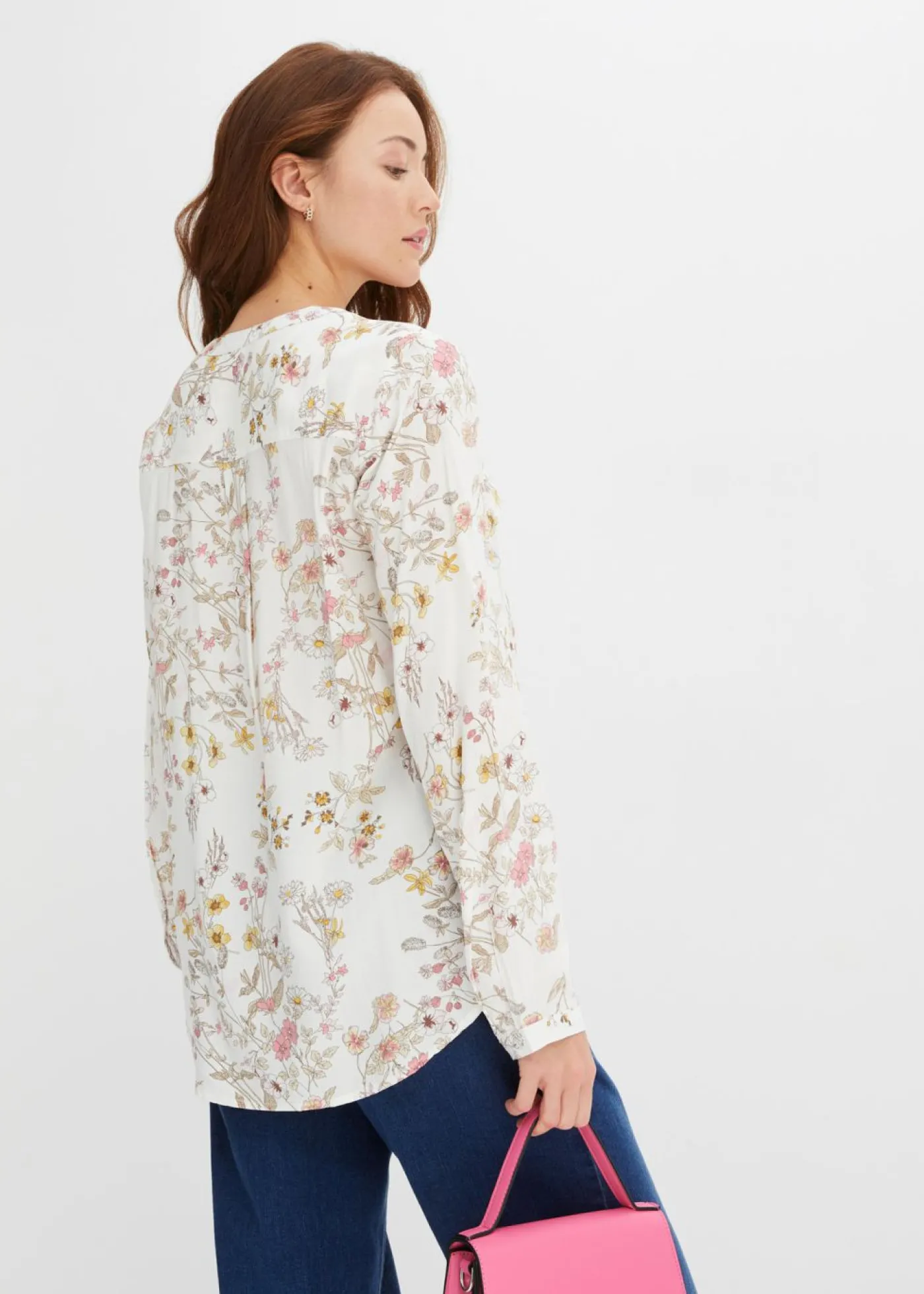 bonprix bonprix Blusa de viscosa pura Blanco lana de flores