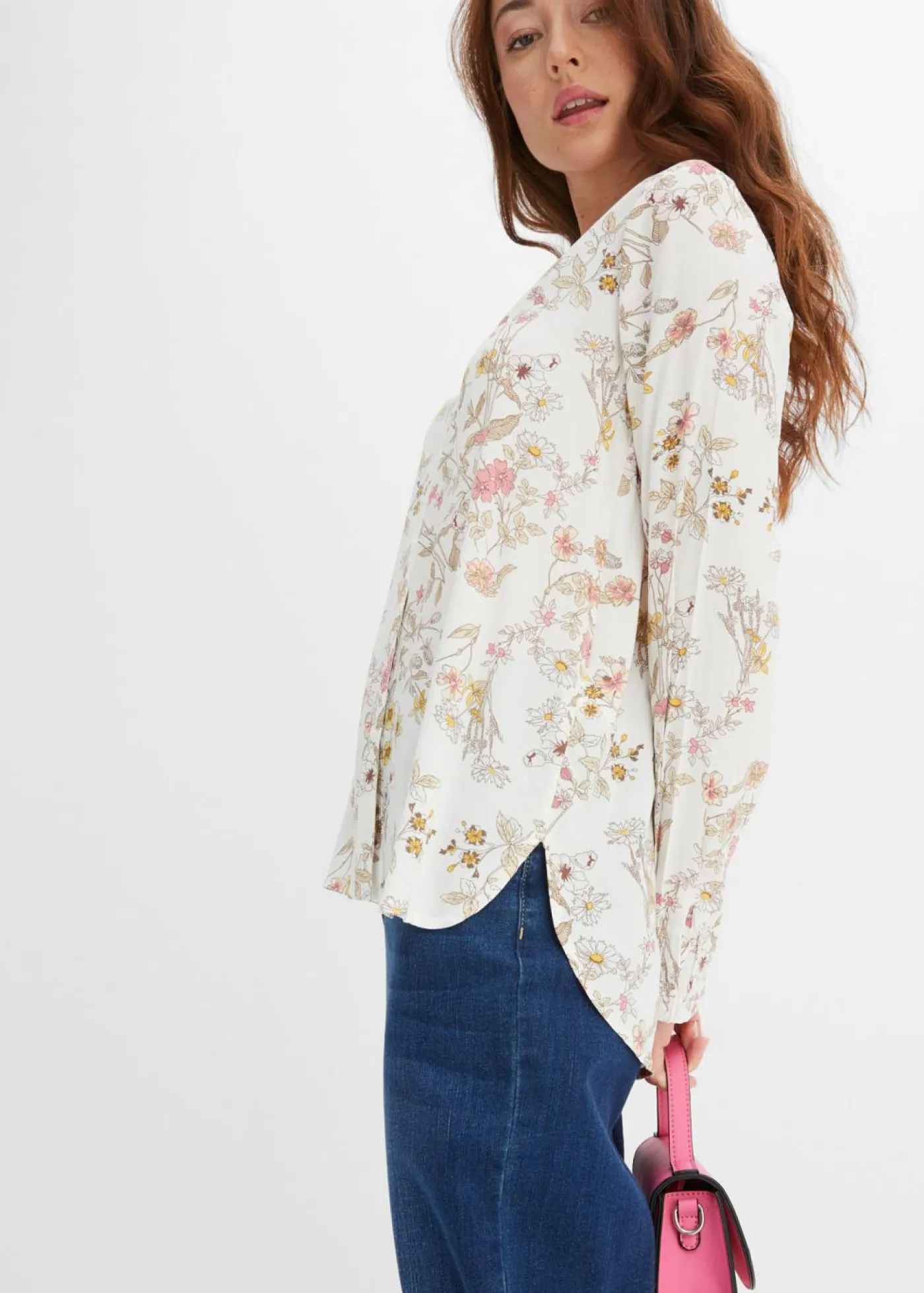 bonprix bonprix Blusa de viscosa pura Blanco lana de flores