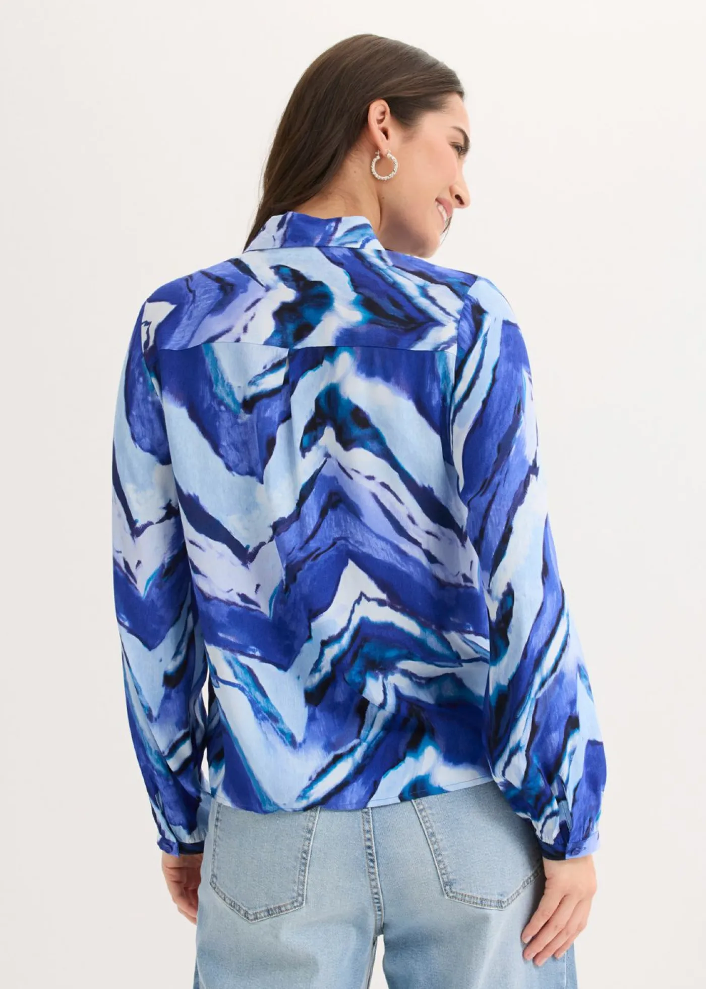 bonprix bonprix Blusa estampada Azul claro/azul zafiro/negro estampado Online