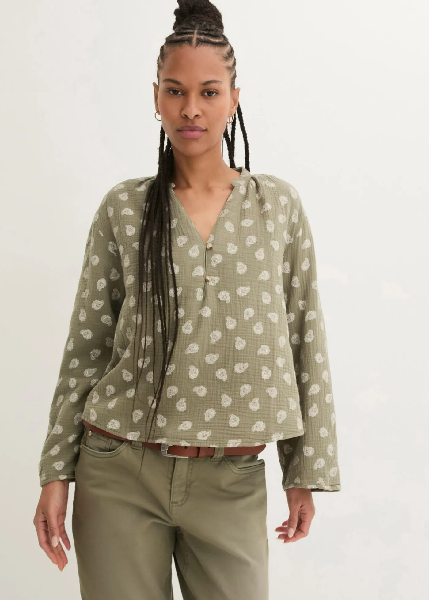 bonprix bonprix Blusa holgada de muselina vaporosa Verde oliva Online