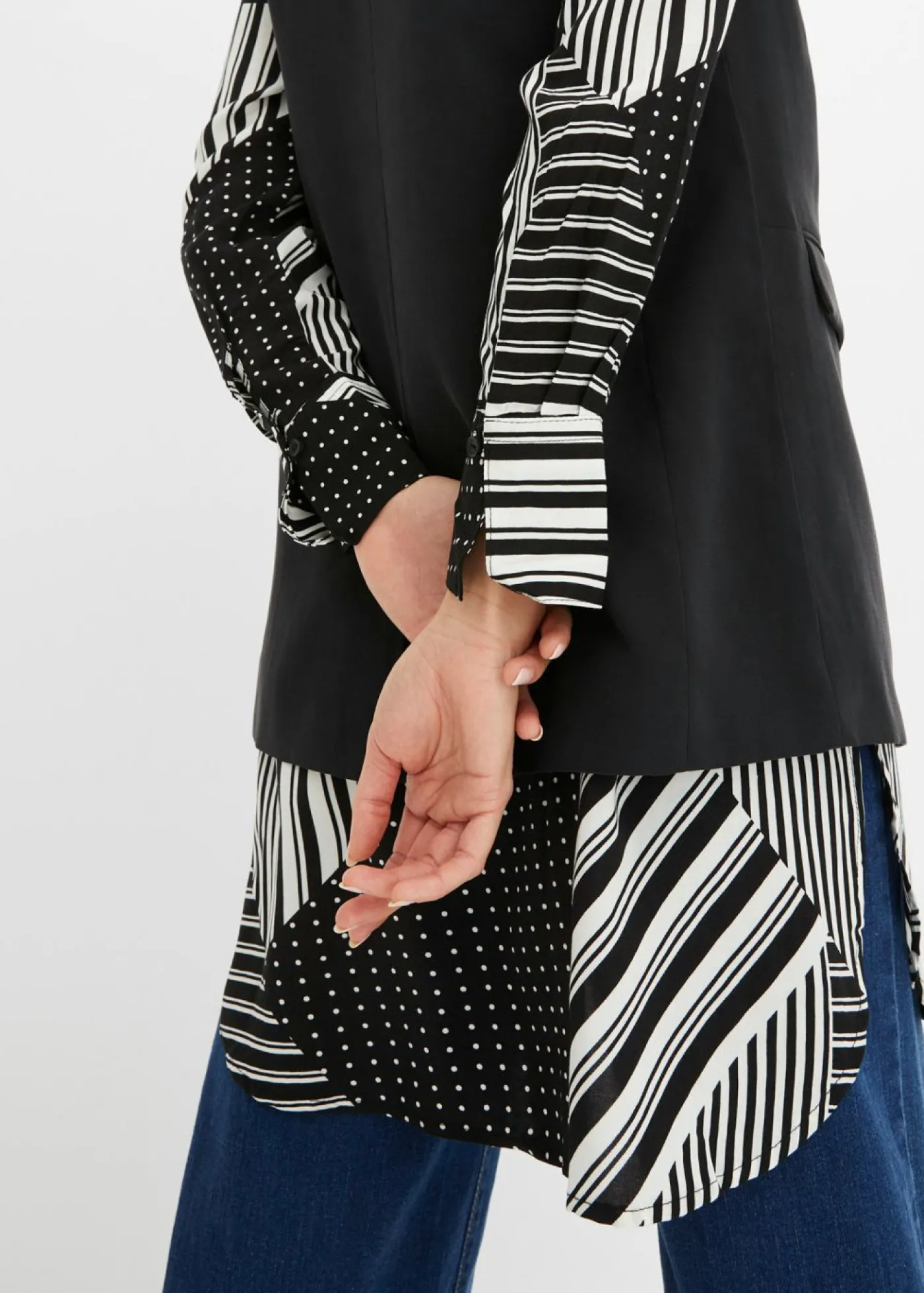 bonprix bonprix Blusa larga Negro-blanco con estampado gráfico Best