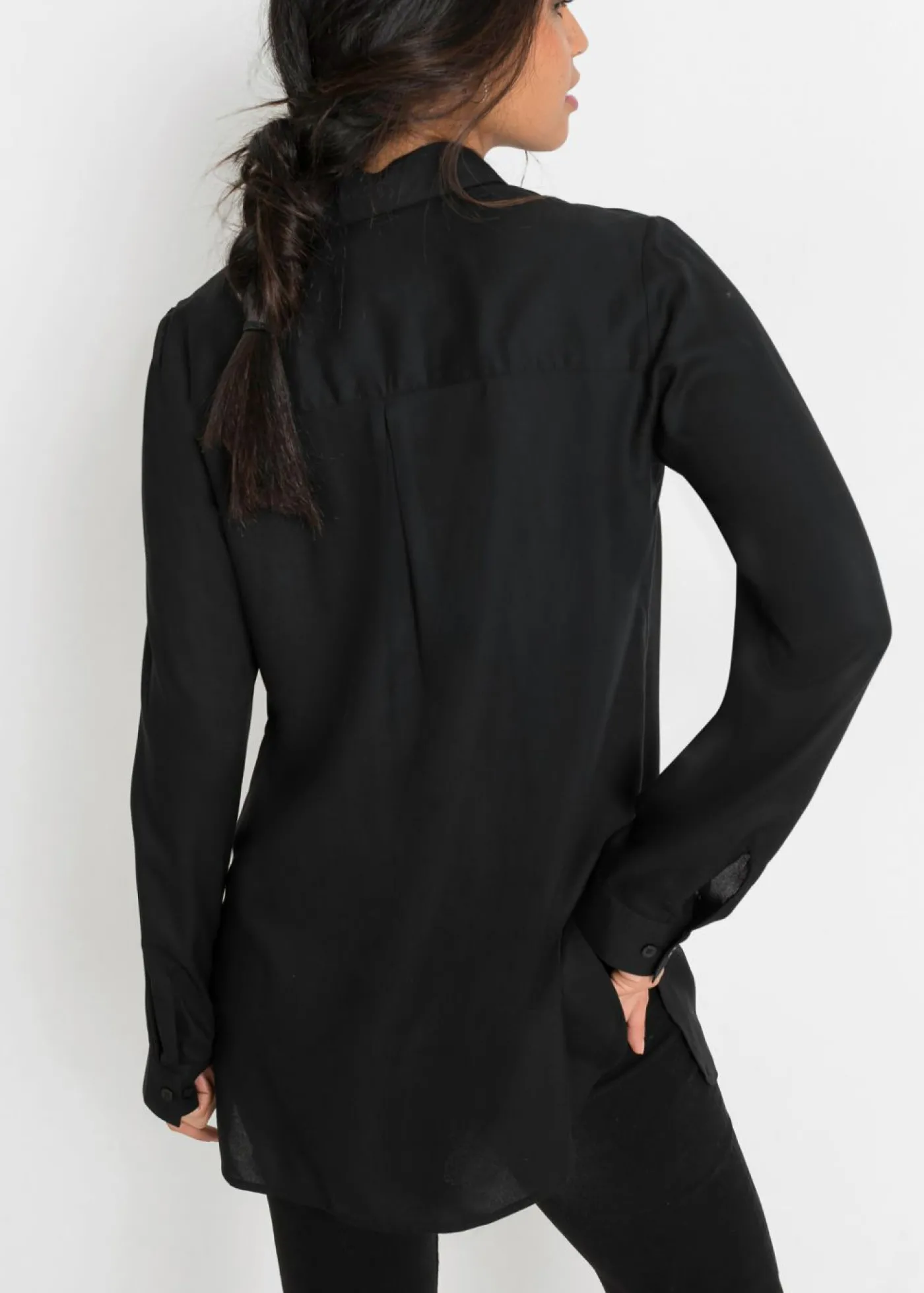 bonprix bonprix Blusa larga de viscosa pura Negro Clearance