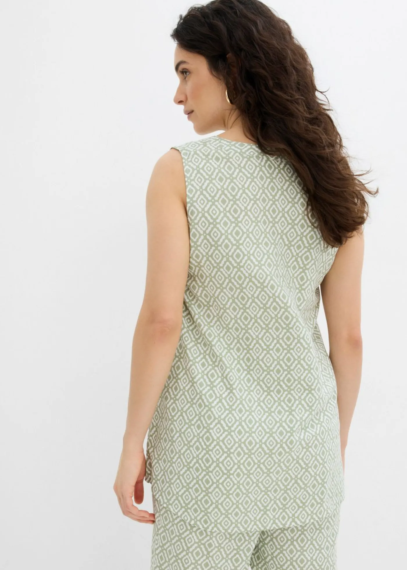 bonprix bonprix Blusa larga de viscosa suave Verde alga/blanco lana estampado Outlet