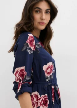 bonprix bonprix Blusa larga premamá/de lactancia azul marino con flores Hot