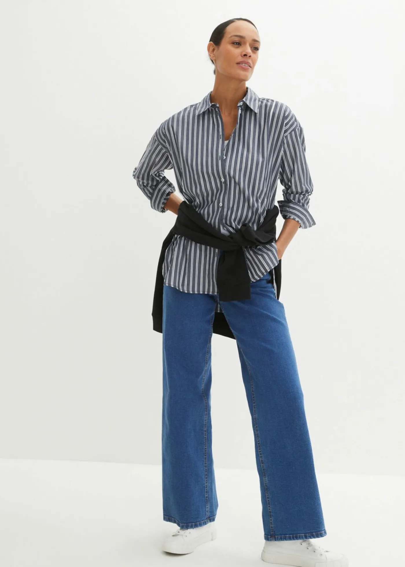 bonprix bonprix Blusa oversize de algodón puro azul marino con rayas