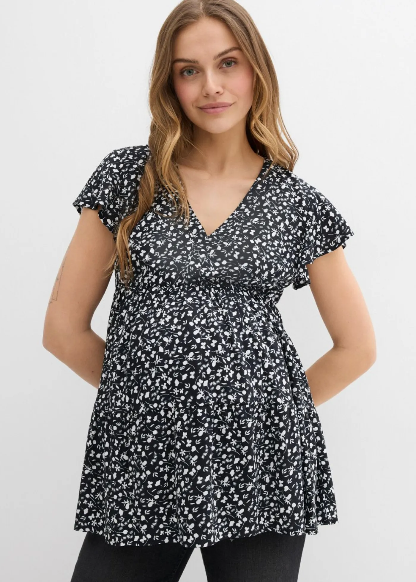 bonprix bonprix Blusa premamá y de lactancia 2 en 1 de viscosa fluida Negro-blanco