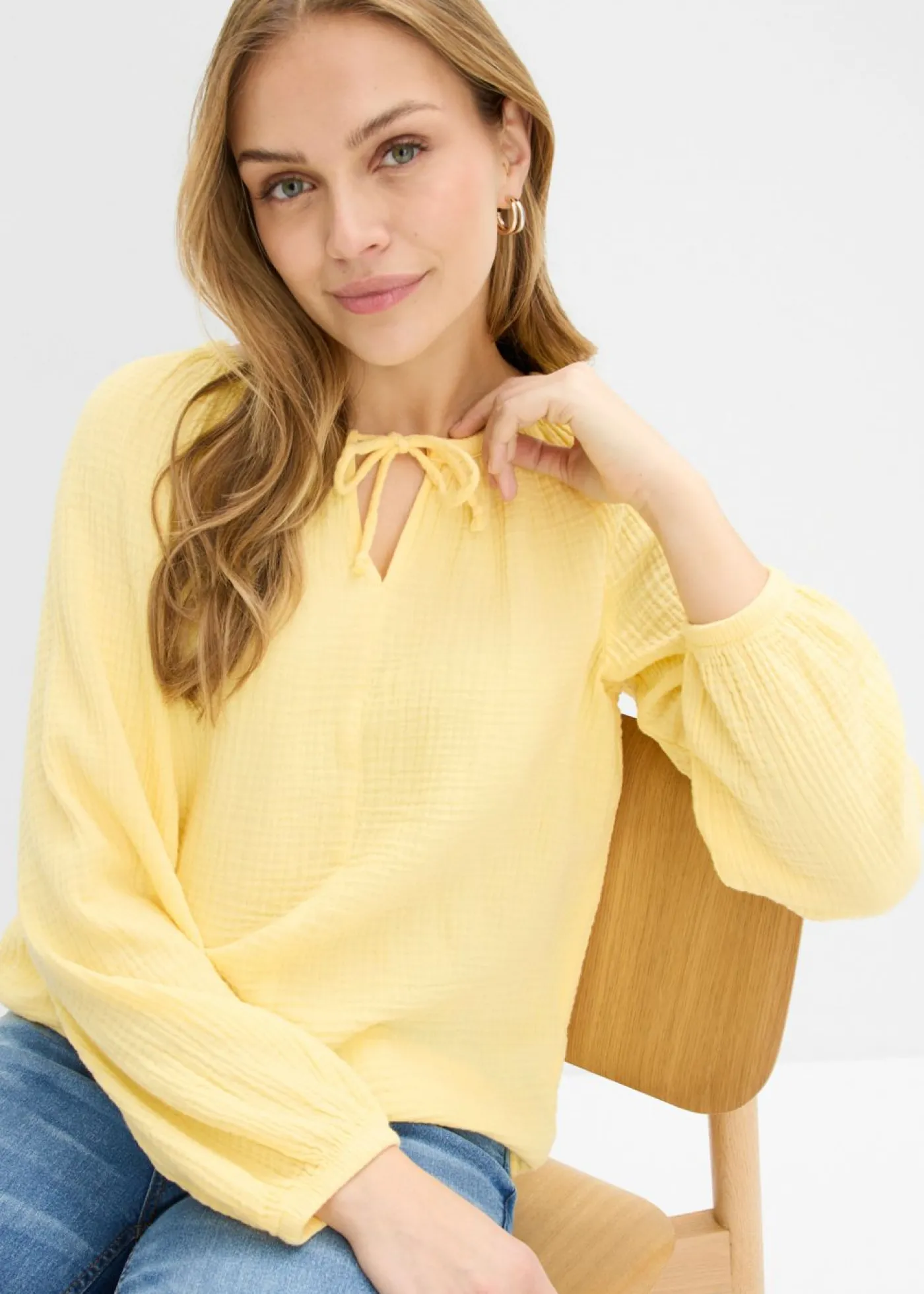 bonprix bonprix Blusa sin cierre de muselina ligera Negro Best