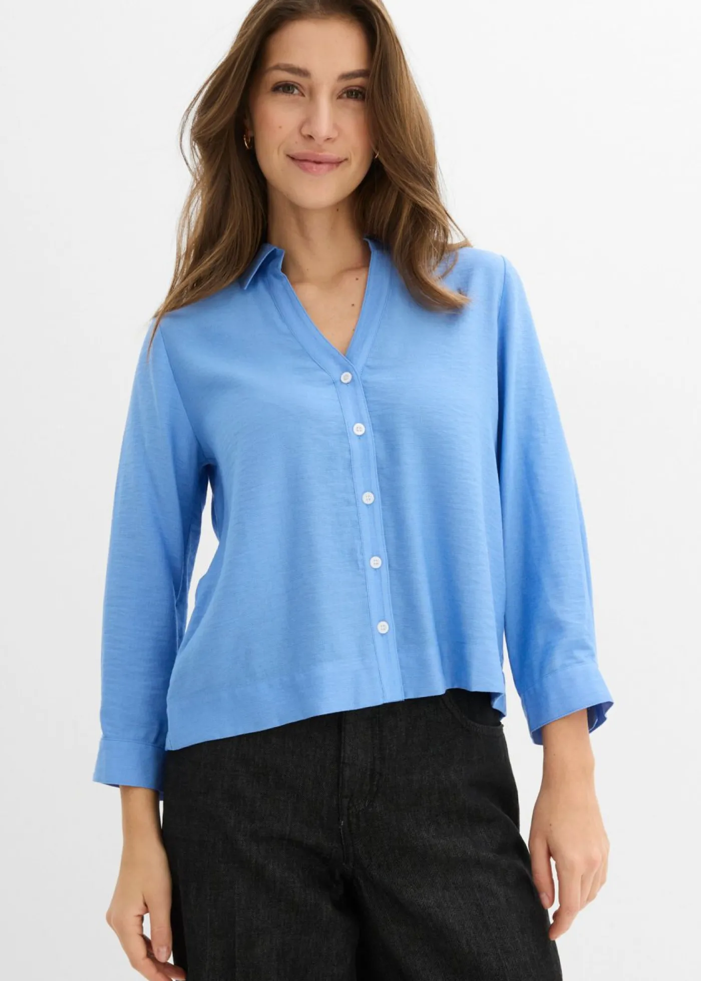 bonprix bonprix Blusa tipo boxy de mezcla de viscosa azul provenzal Hot